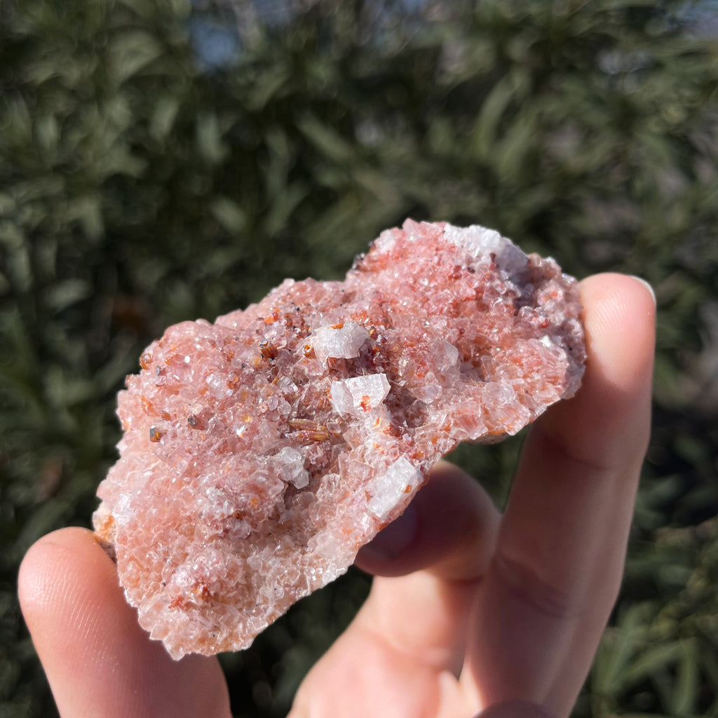 MN0007-Vanadinite On Calcite