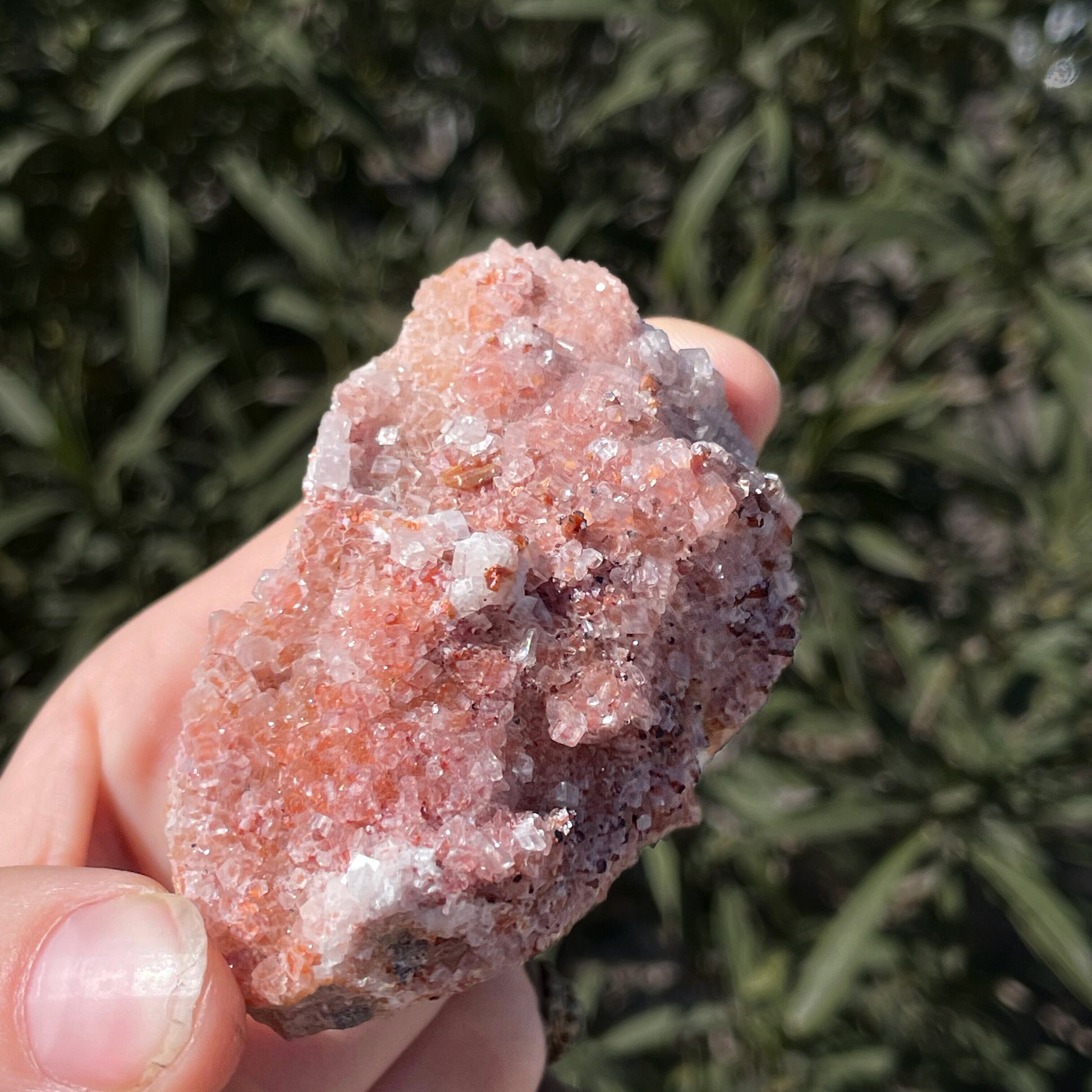 MN0007-Vanadinite On Calcite