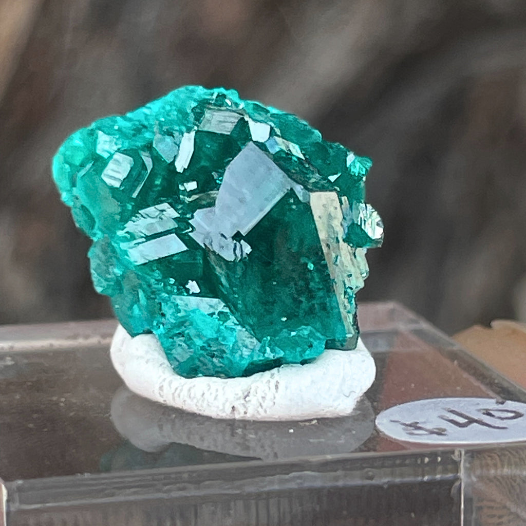 MN0093-Dioptase
