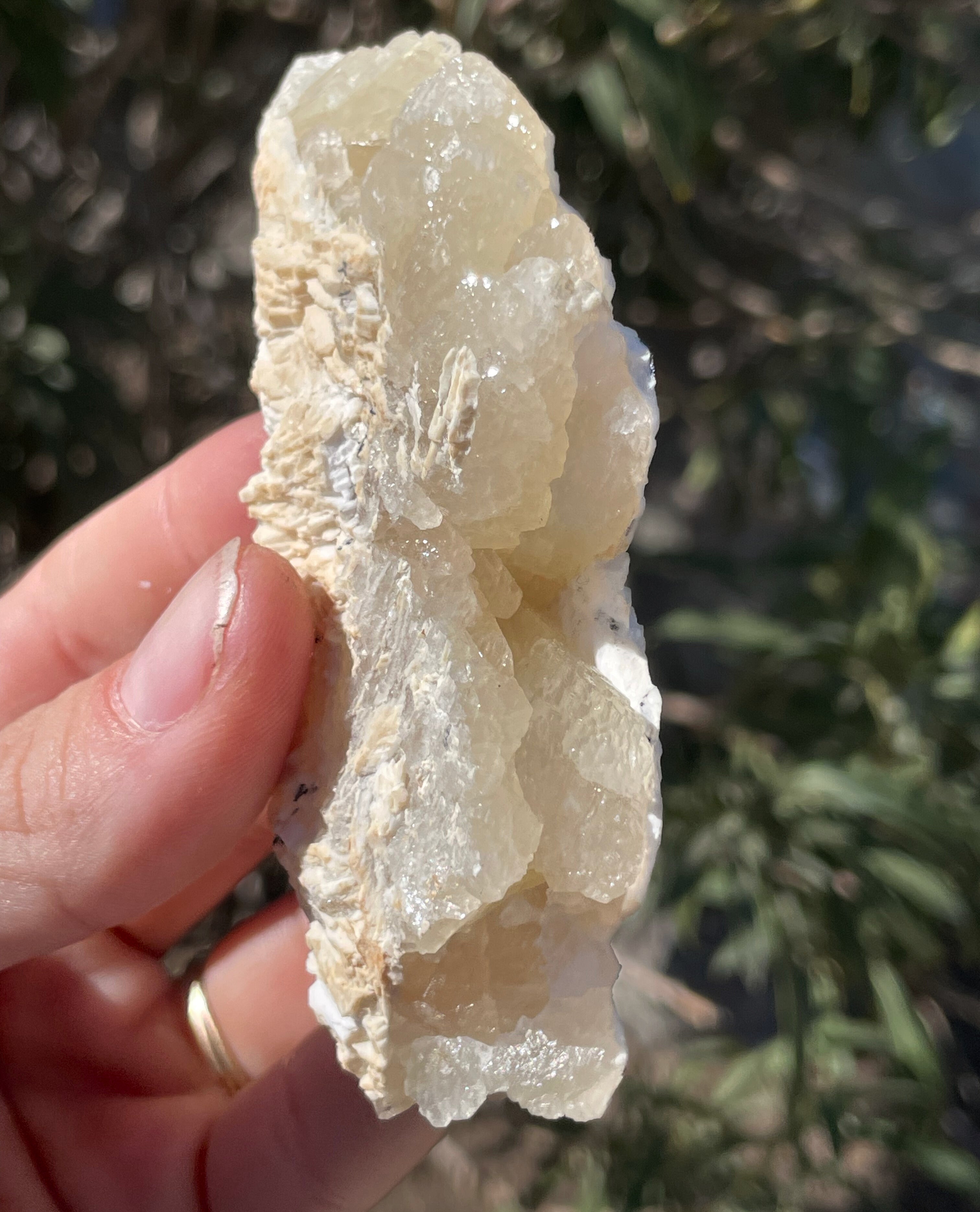 Strontianite – Mineral Nexus