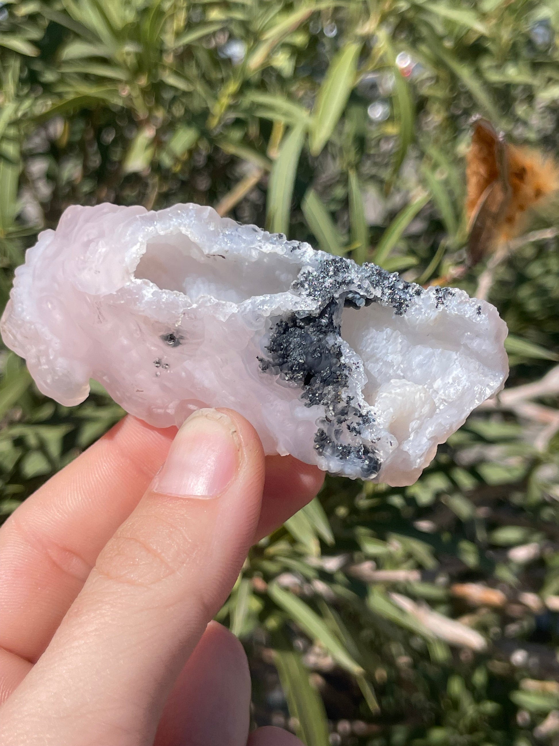 MN0017-Chalcedony "Rose"