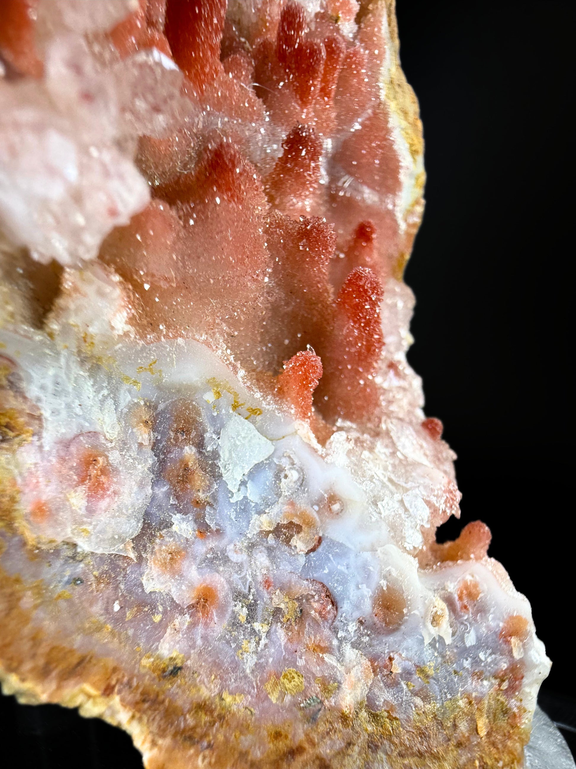 MN0019-Stalactitc Quartz & Chalcedony