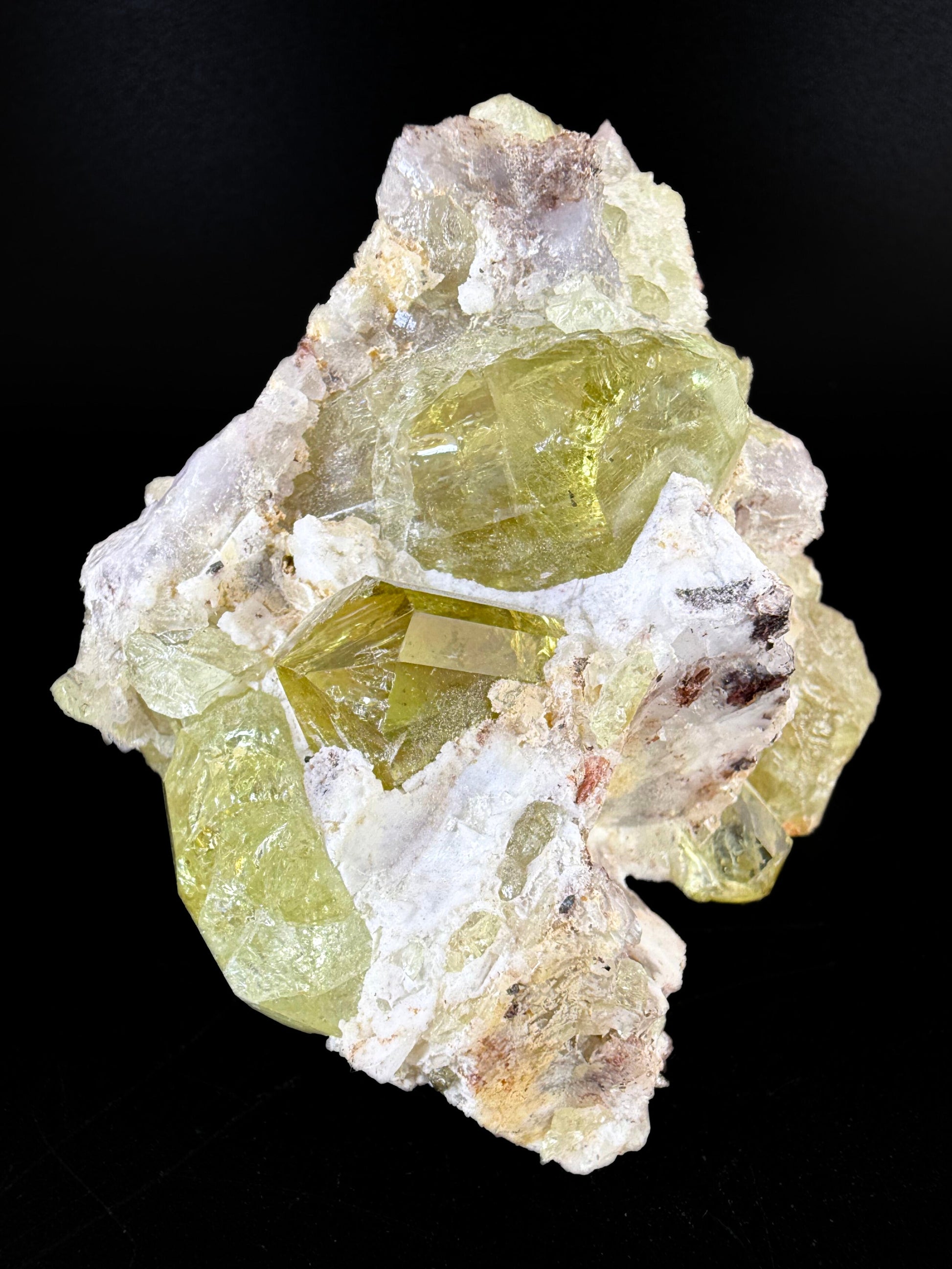MN0020-Fluorapatite
