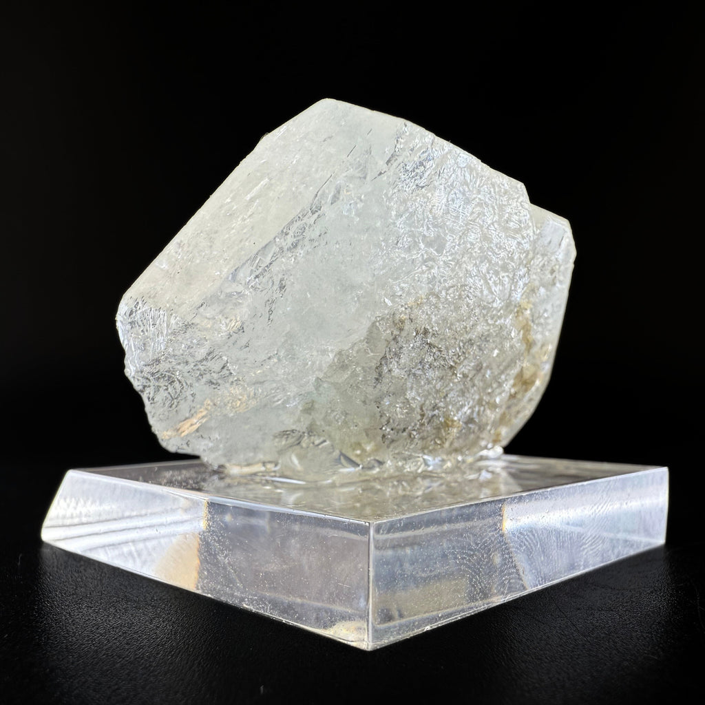 MN0028-Beryl Var. Aquamarine