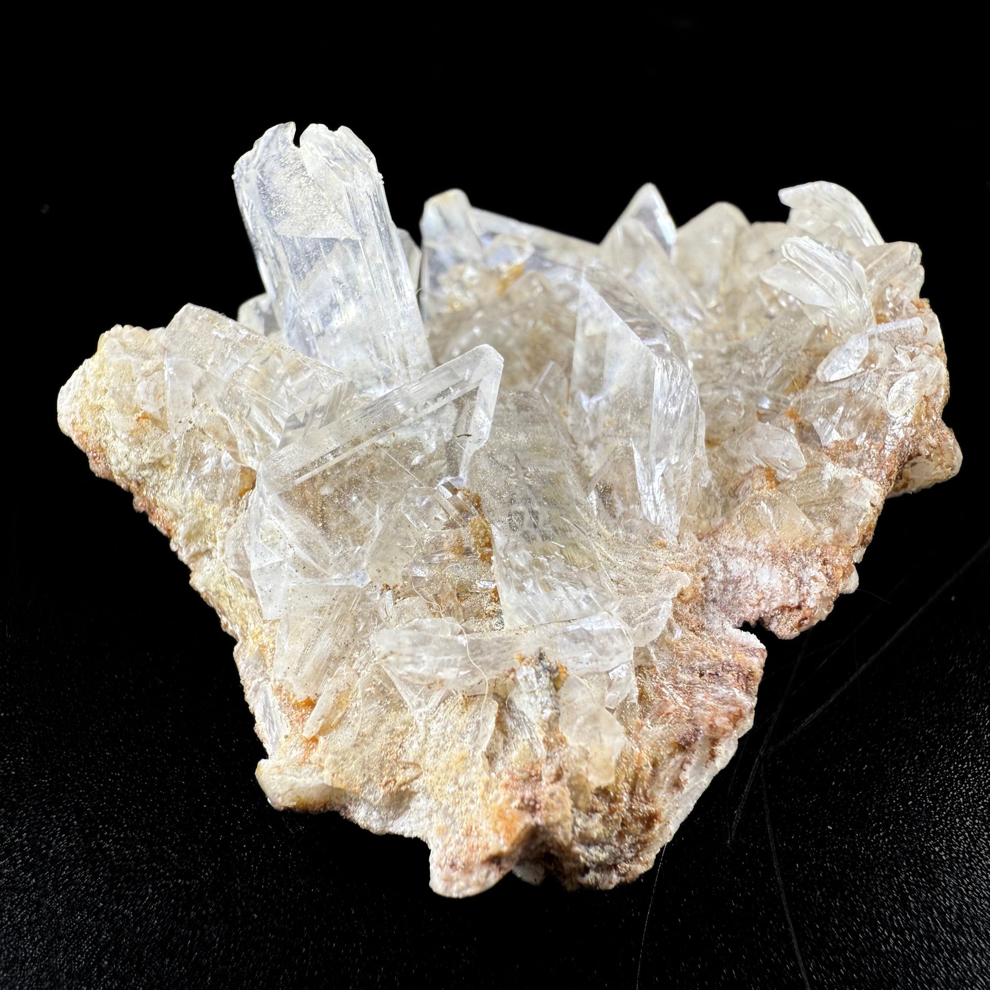 MN0052-Gypsum Var. Selenite