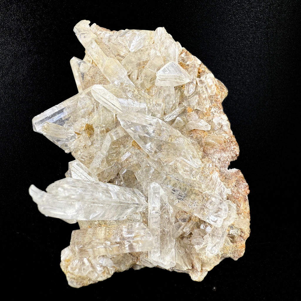MN0052-Gypsum Var. Selenite
