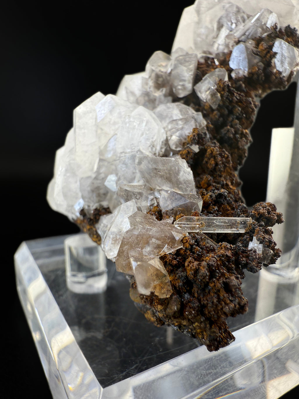 MN0058-Calcite