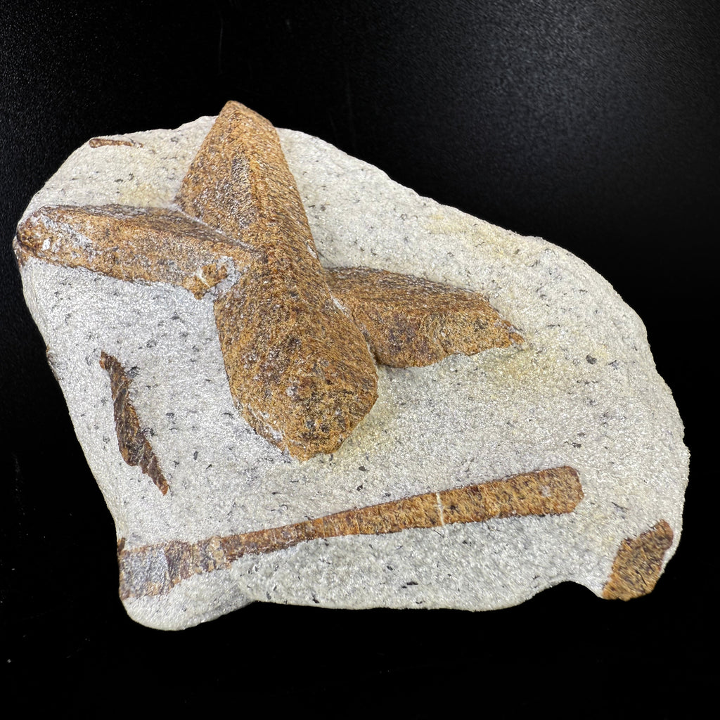 MN0060-Staurolite "Fairy Cross"