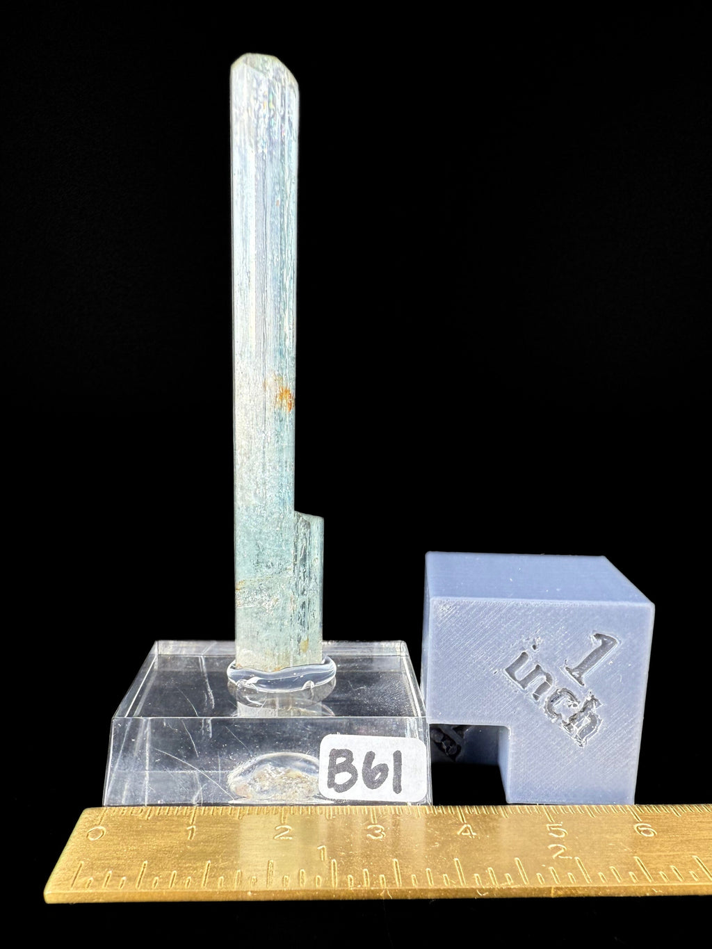 MN0061-Beryl Var. Aquamarine