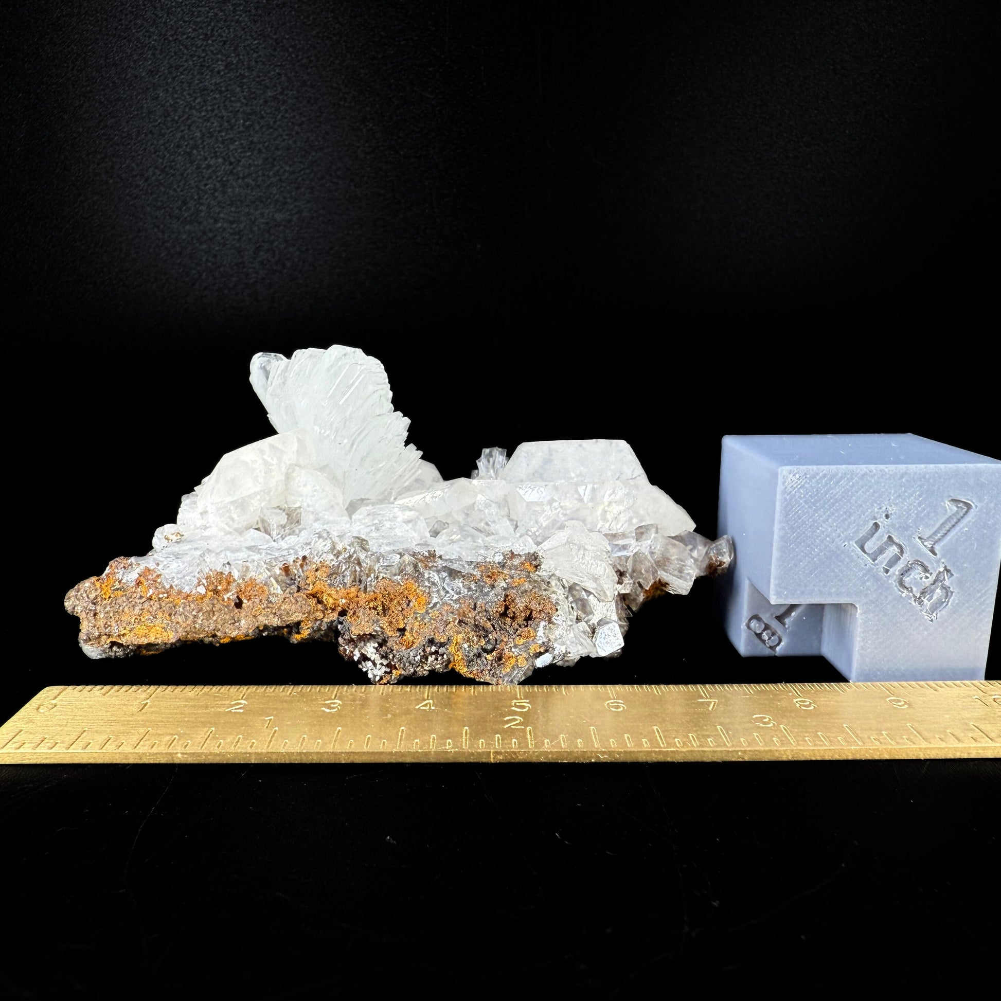 MN0073-Hemimorphite