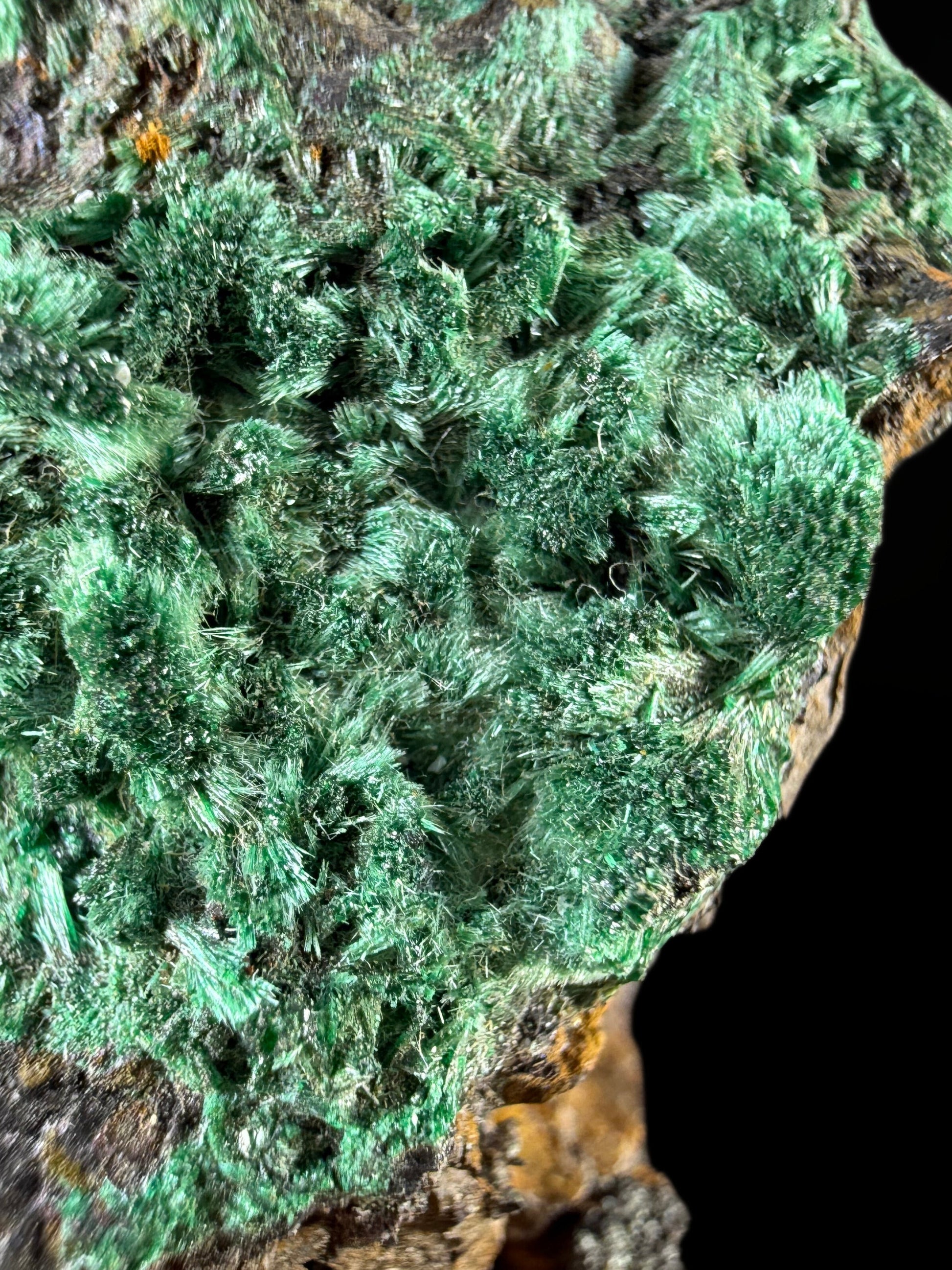 MN0082-Malachite On Native Copper