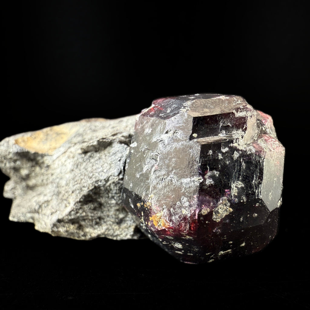 MN0095-Almandine Garnet