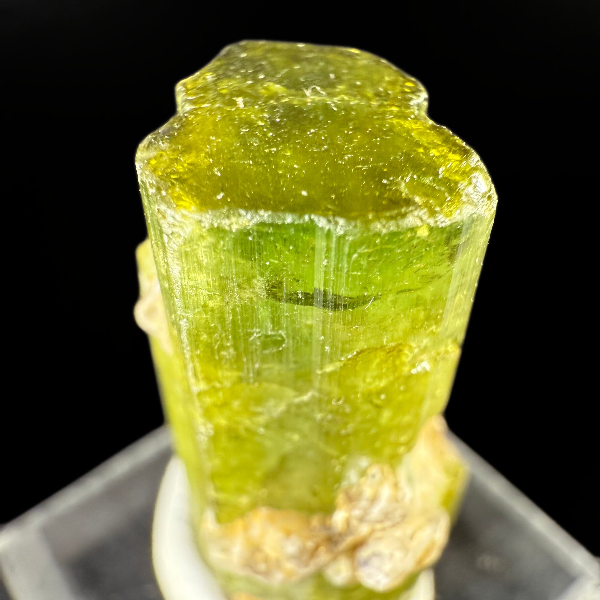 MN0103-Tourmaline