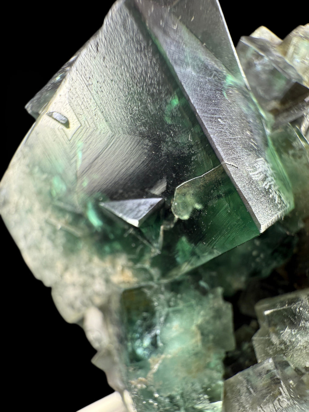 MN0105-Fluorite