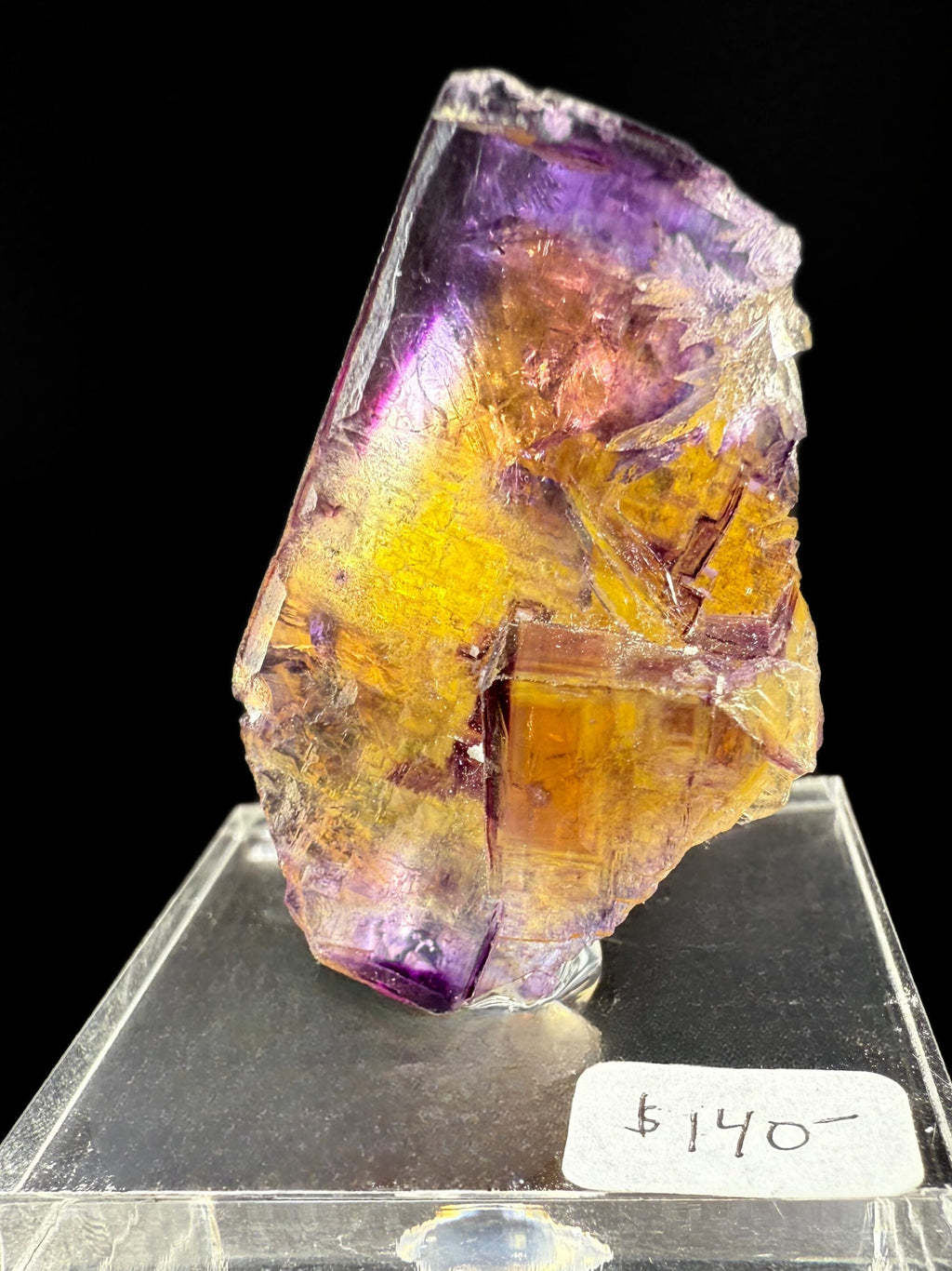 MN0107-Fluorite