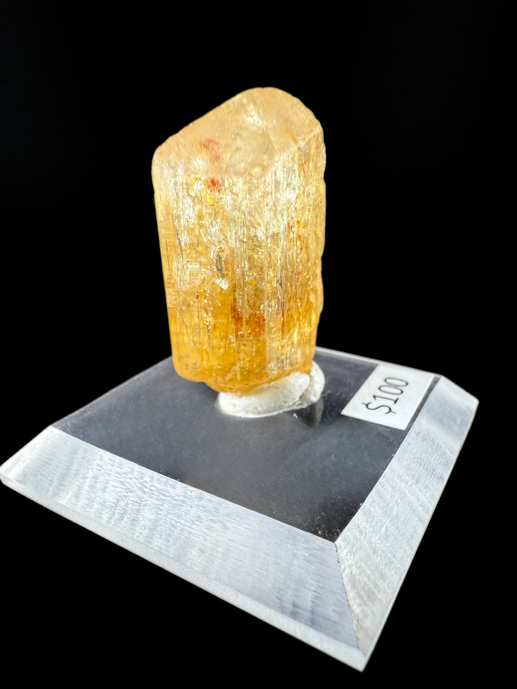 MN0108-Imperial Topaz