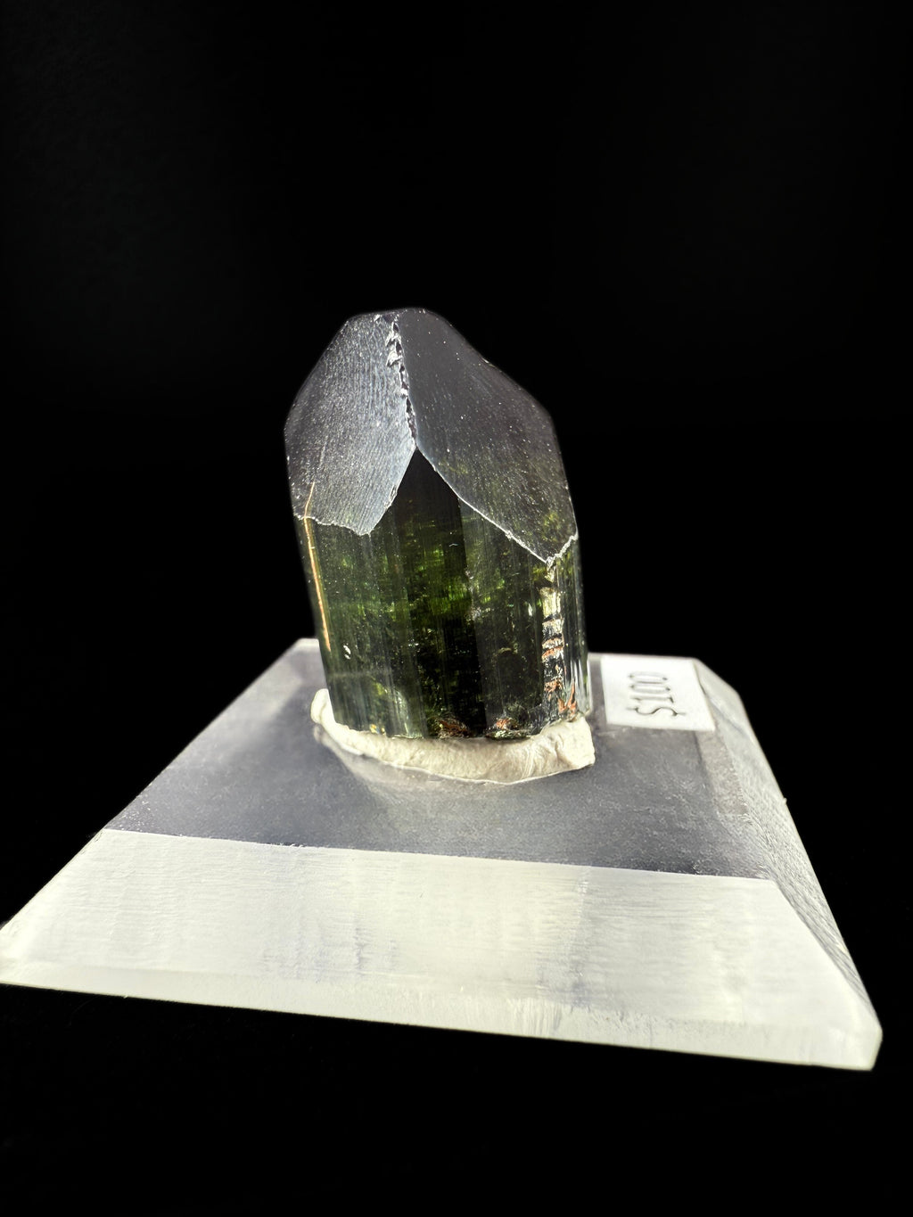 MN0109-Tourmaline