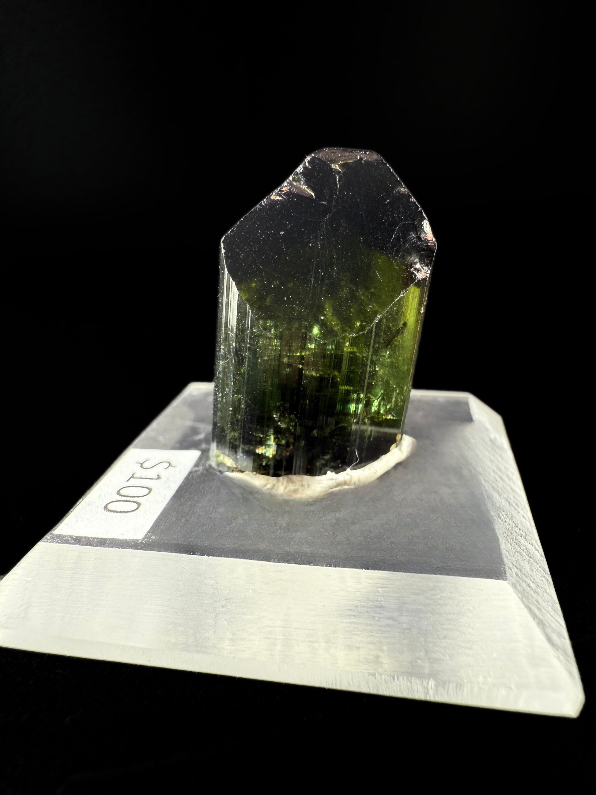 MN0109-Tourmaline