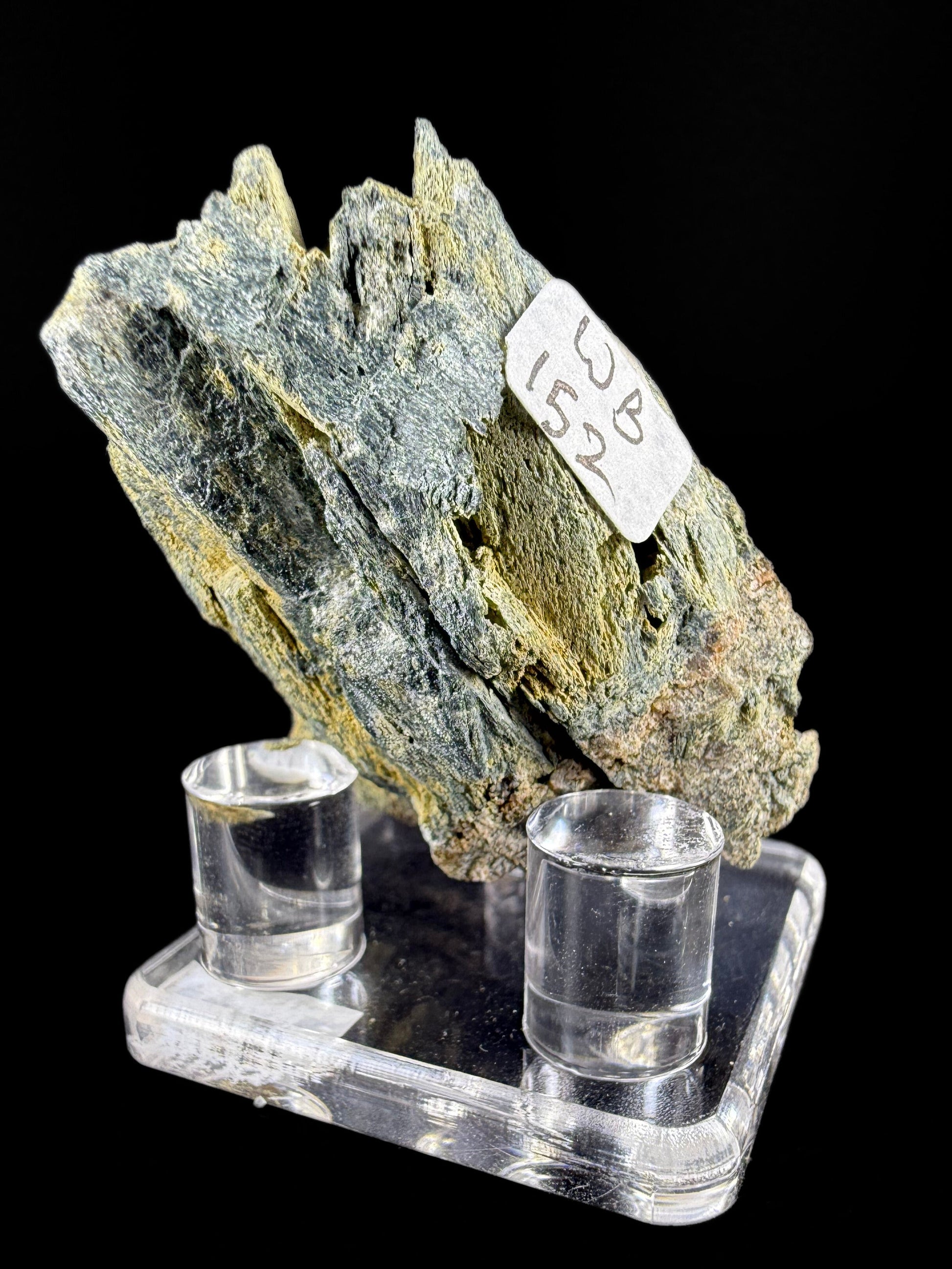 MN0111-Uralite (Actinolite After Diposide)