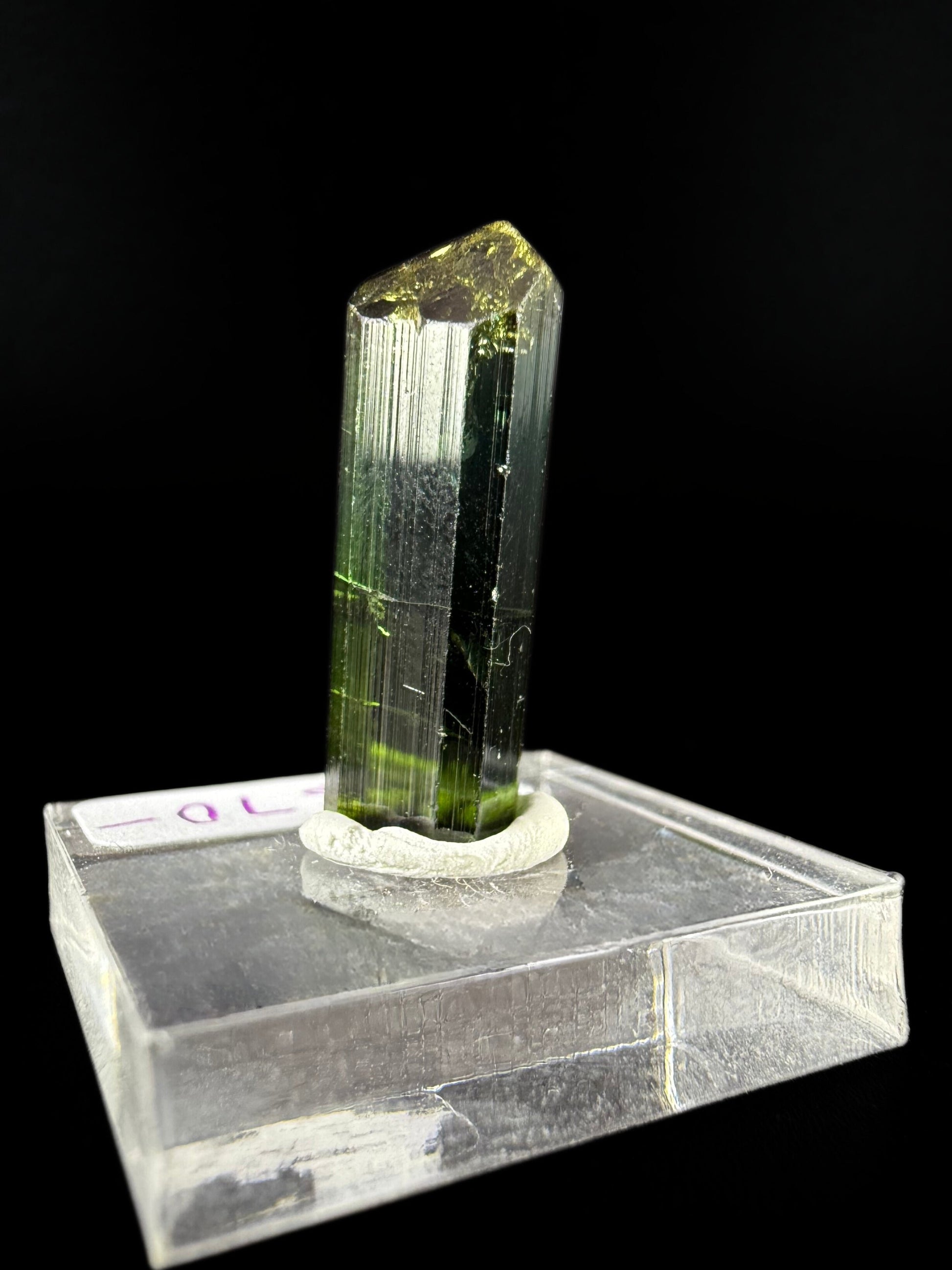 MN0113-Tourmaline