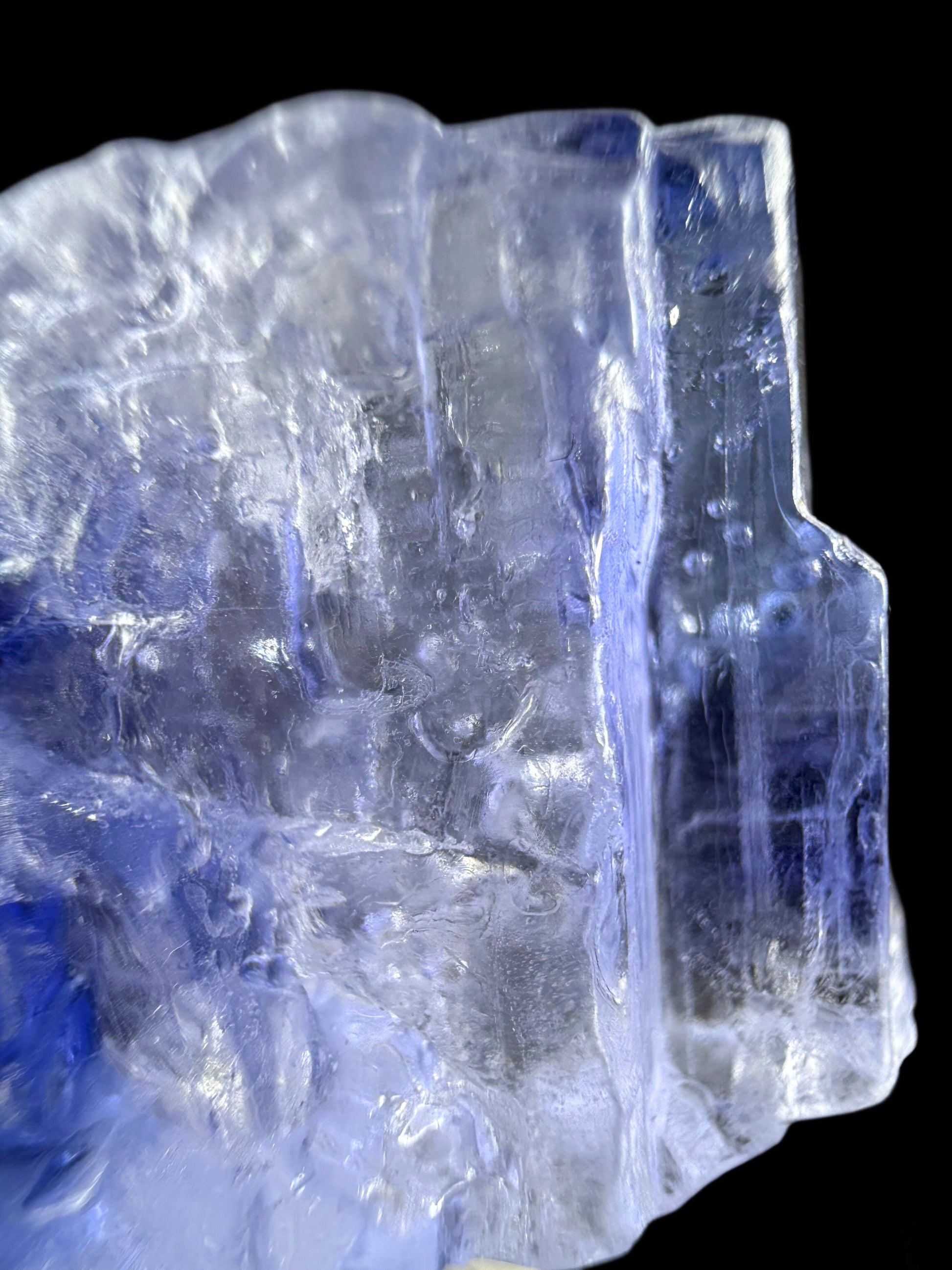 MN0115-Blue Halite