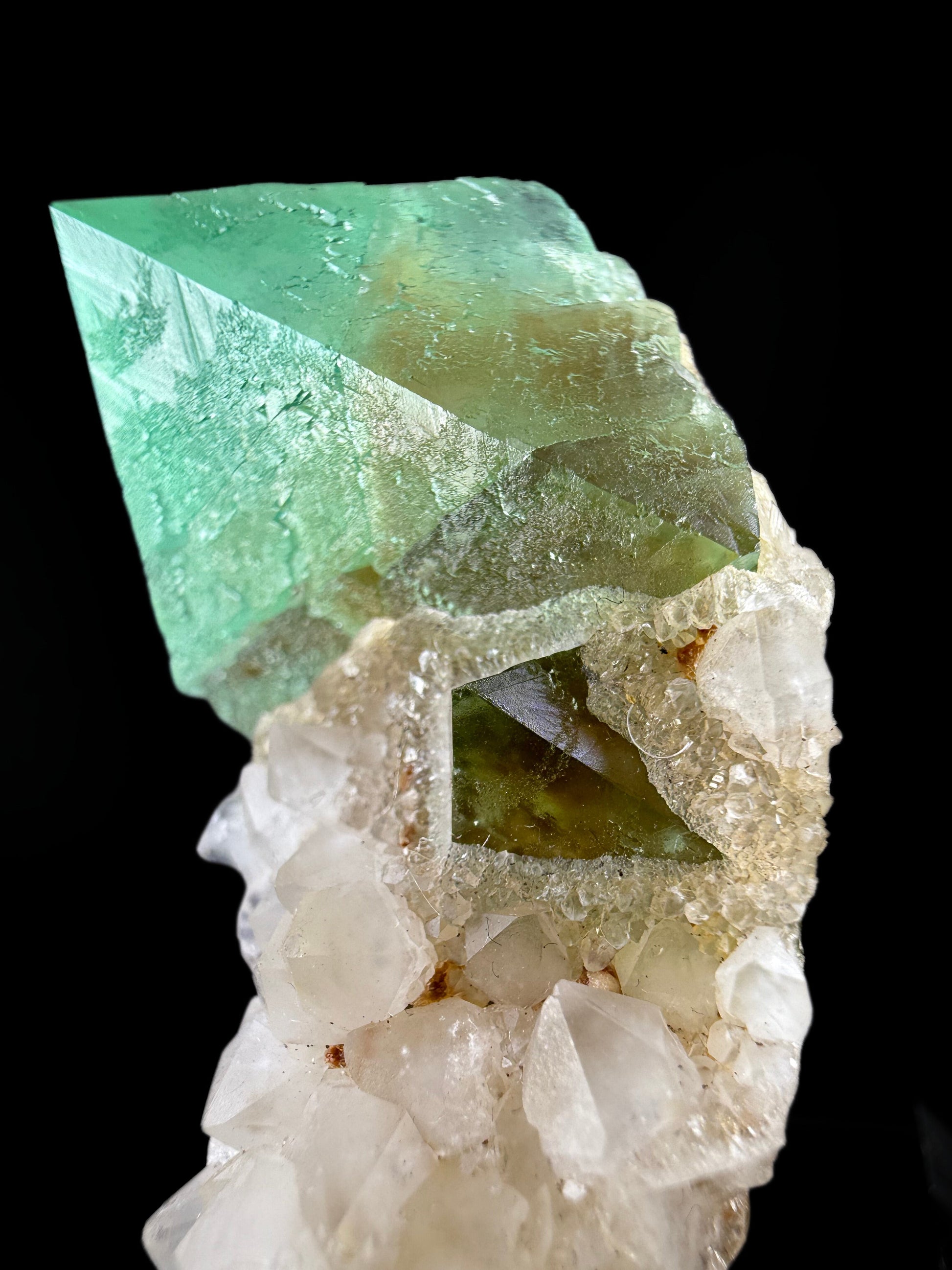 MN0116-Fluorite