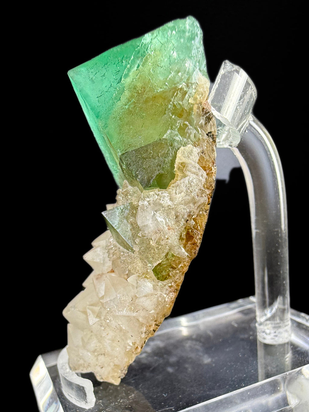 MN0116-Fluorite