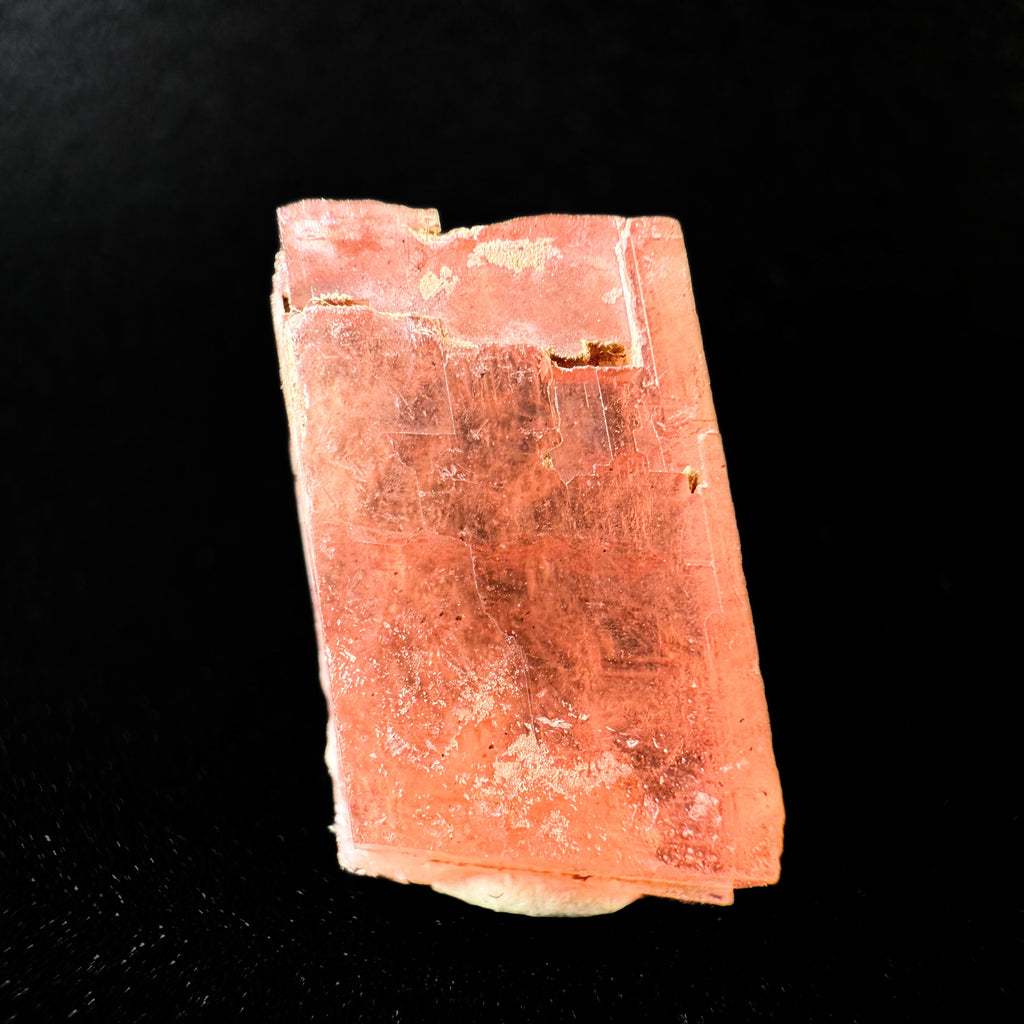 MN0126-Rhodochrosite