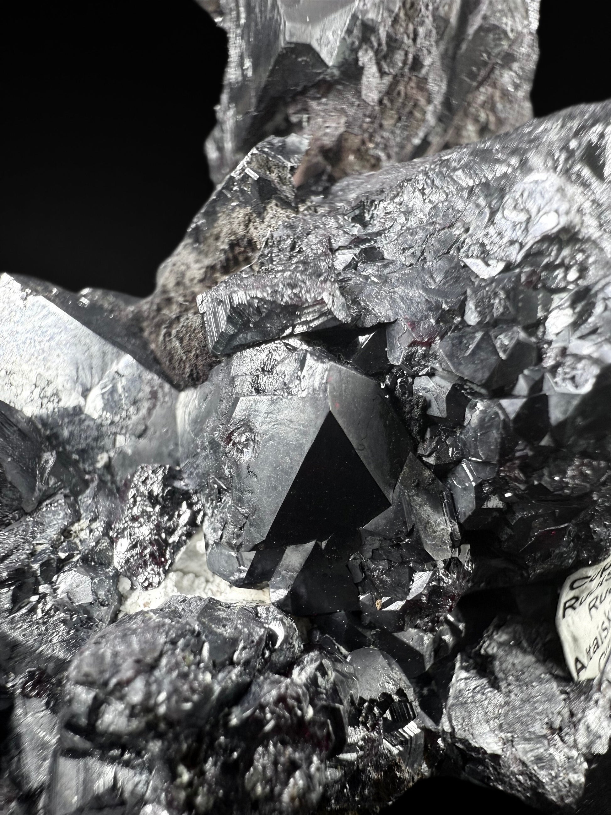 MN0132-Copper And Cuprite