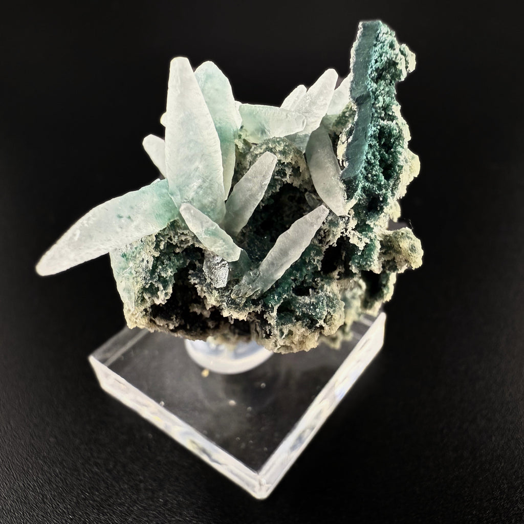 MN0235-Calcite