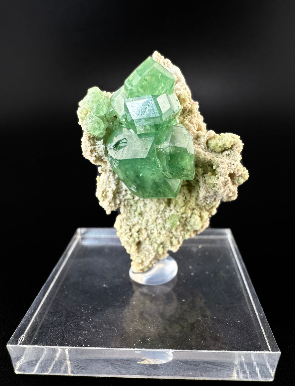 MN0242-Demantoid Anadradite Garnet