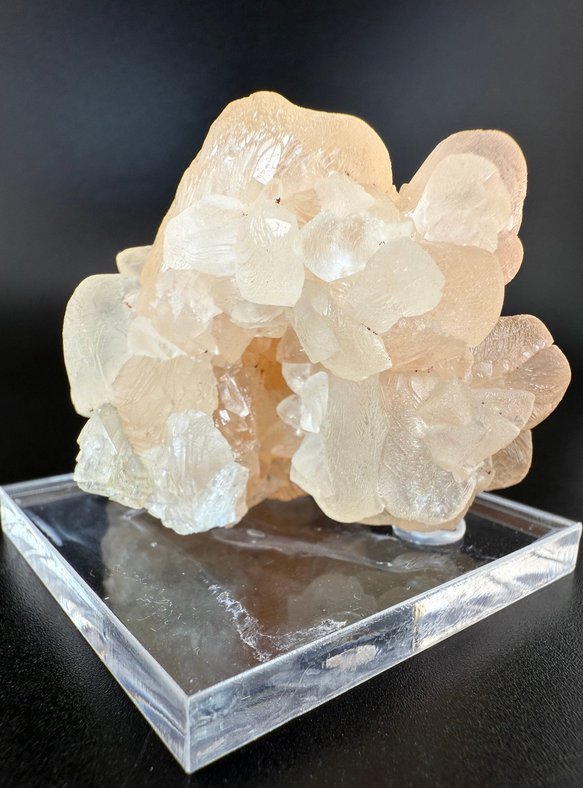 MN0251-Calcite
