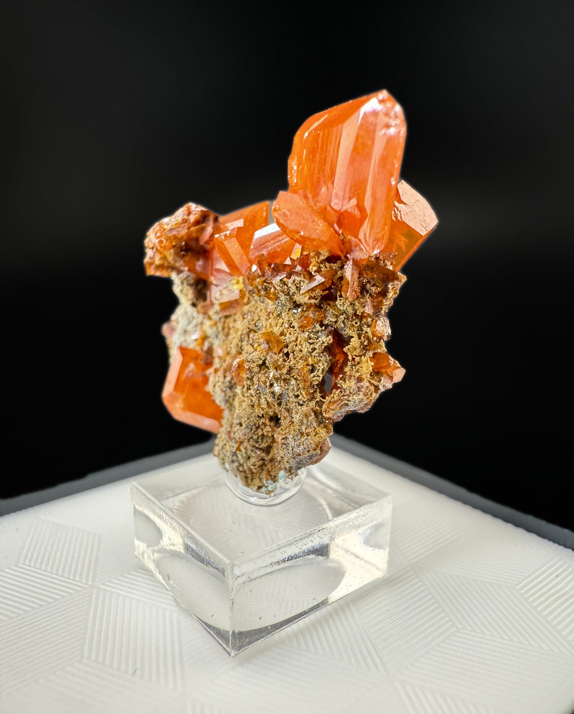 MN0253-Wulfenite