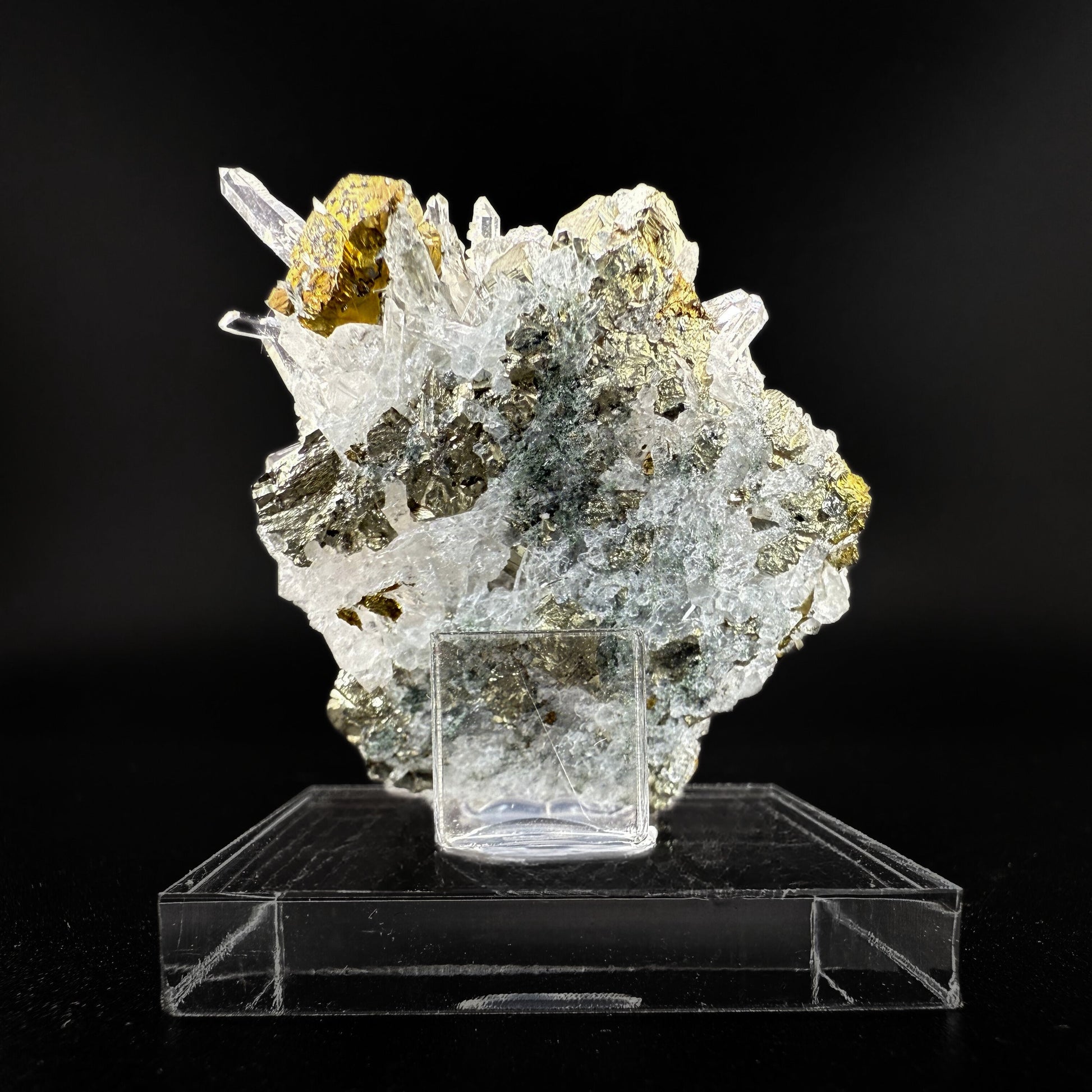 MN0258-Pyrite W/ Quartz