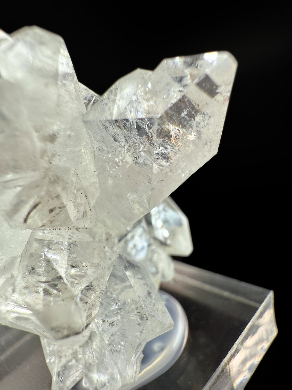 MN0262-Fluorapophylite