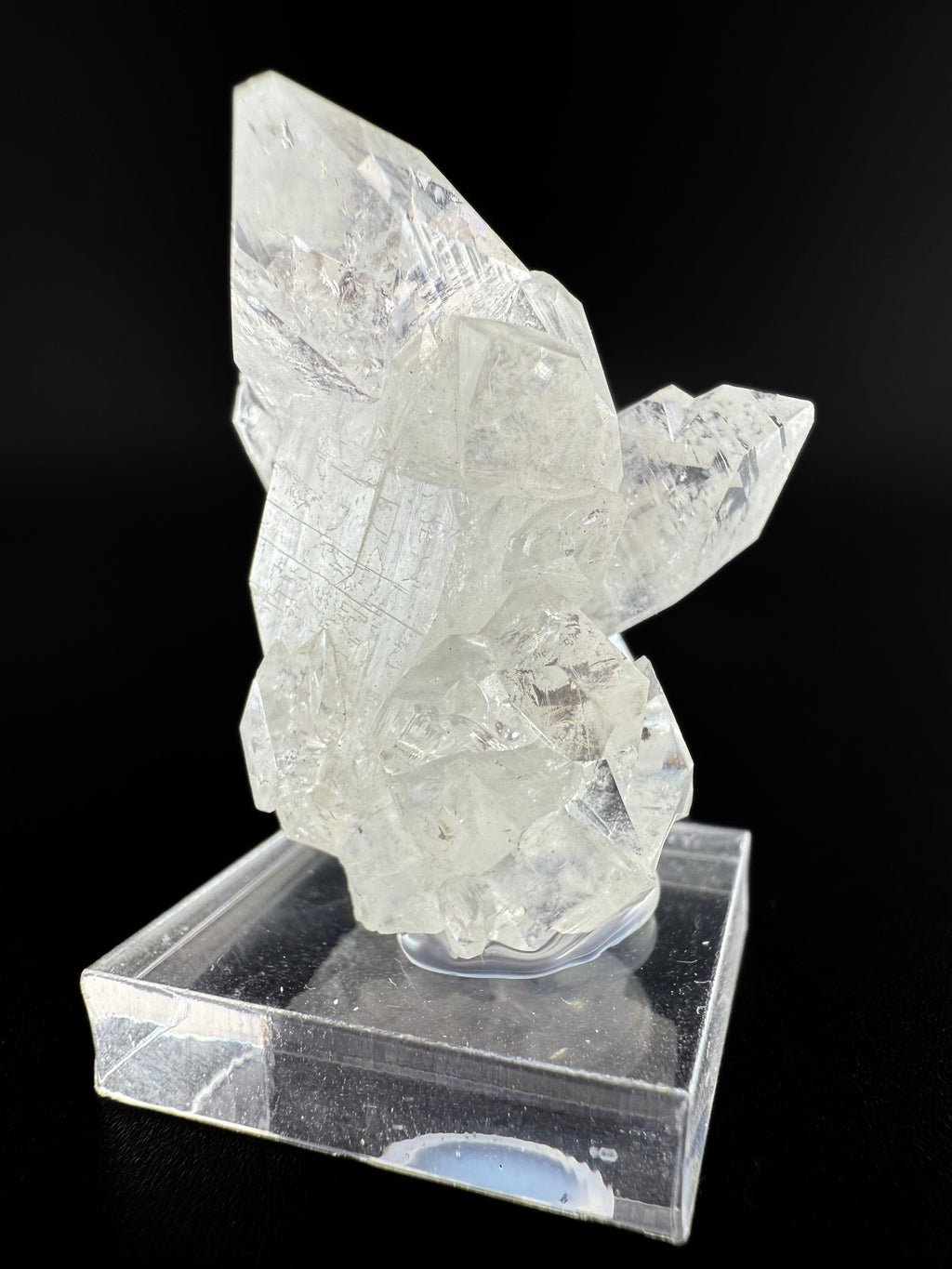 MN0262-Fluorapophylite