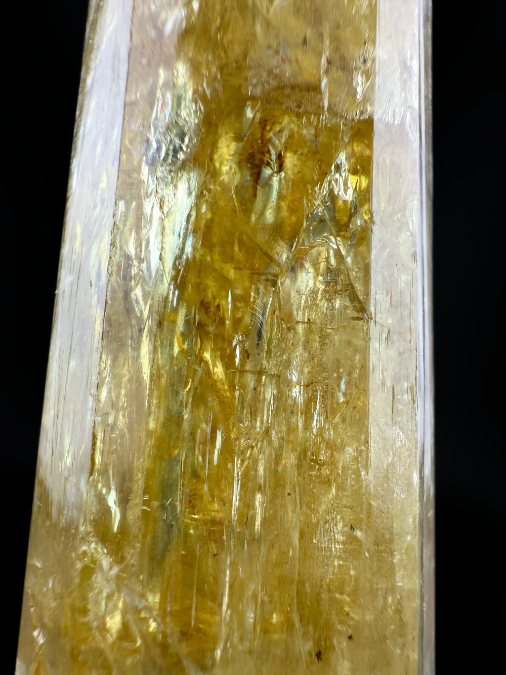 MN0280-Fluorapatite