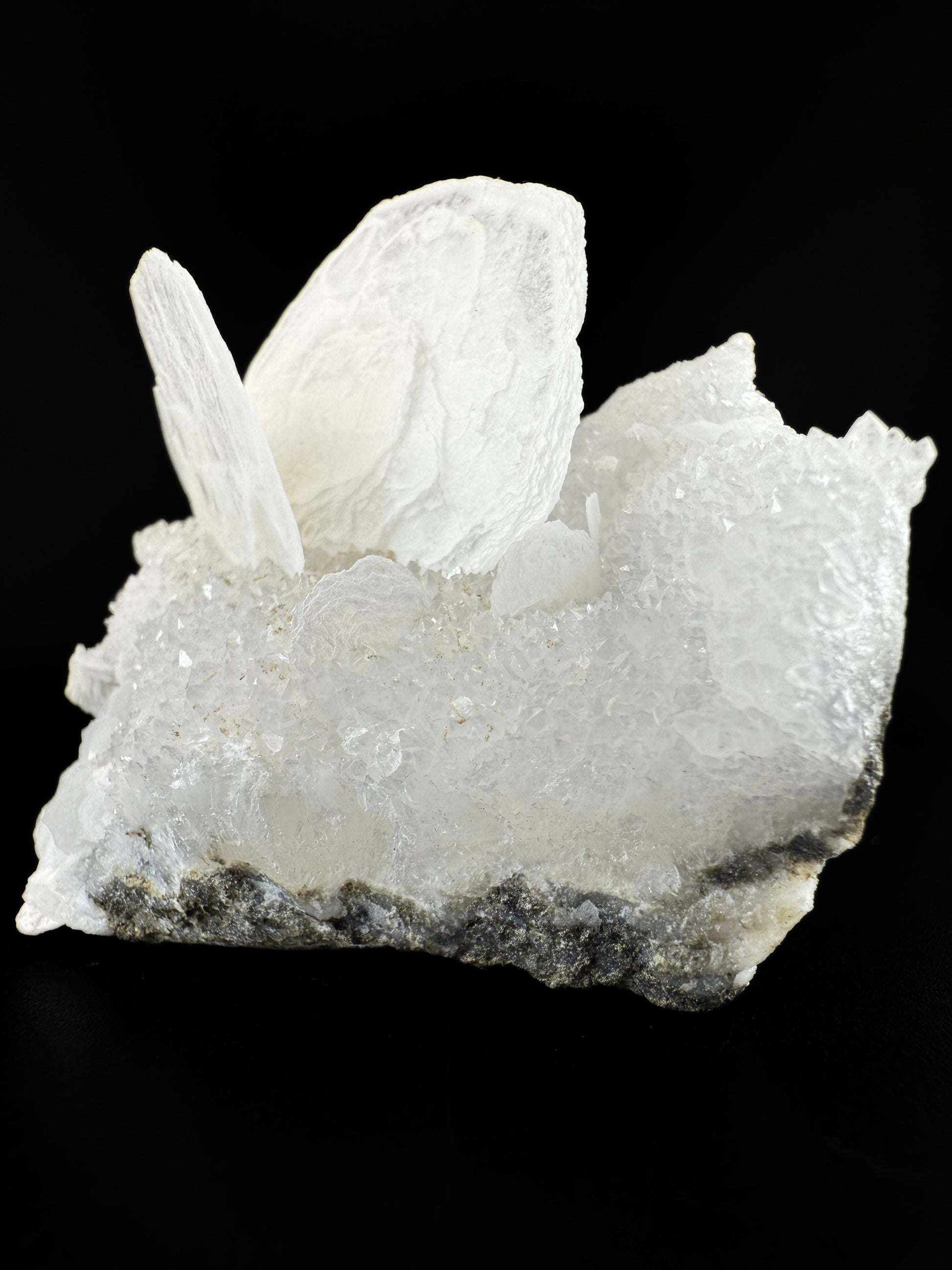MN0281-Calcite