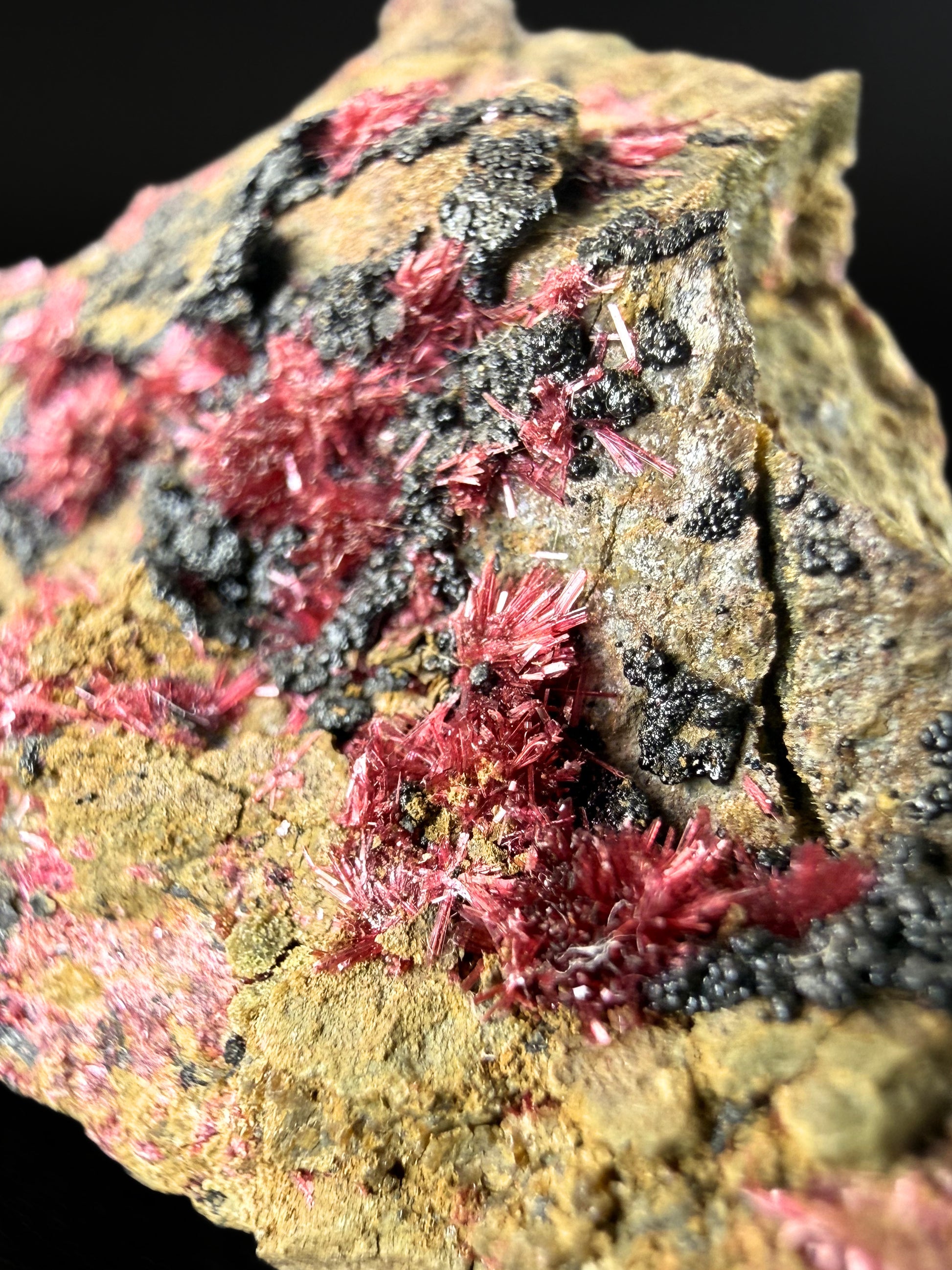 Erythrite