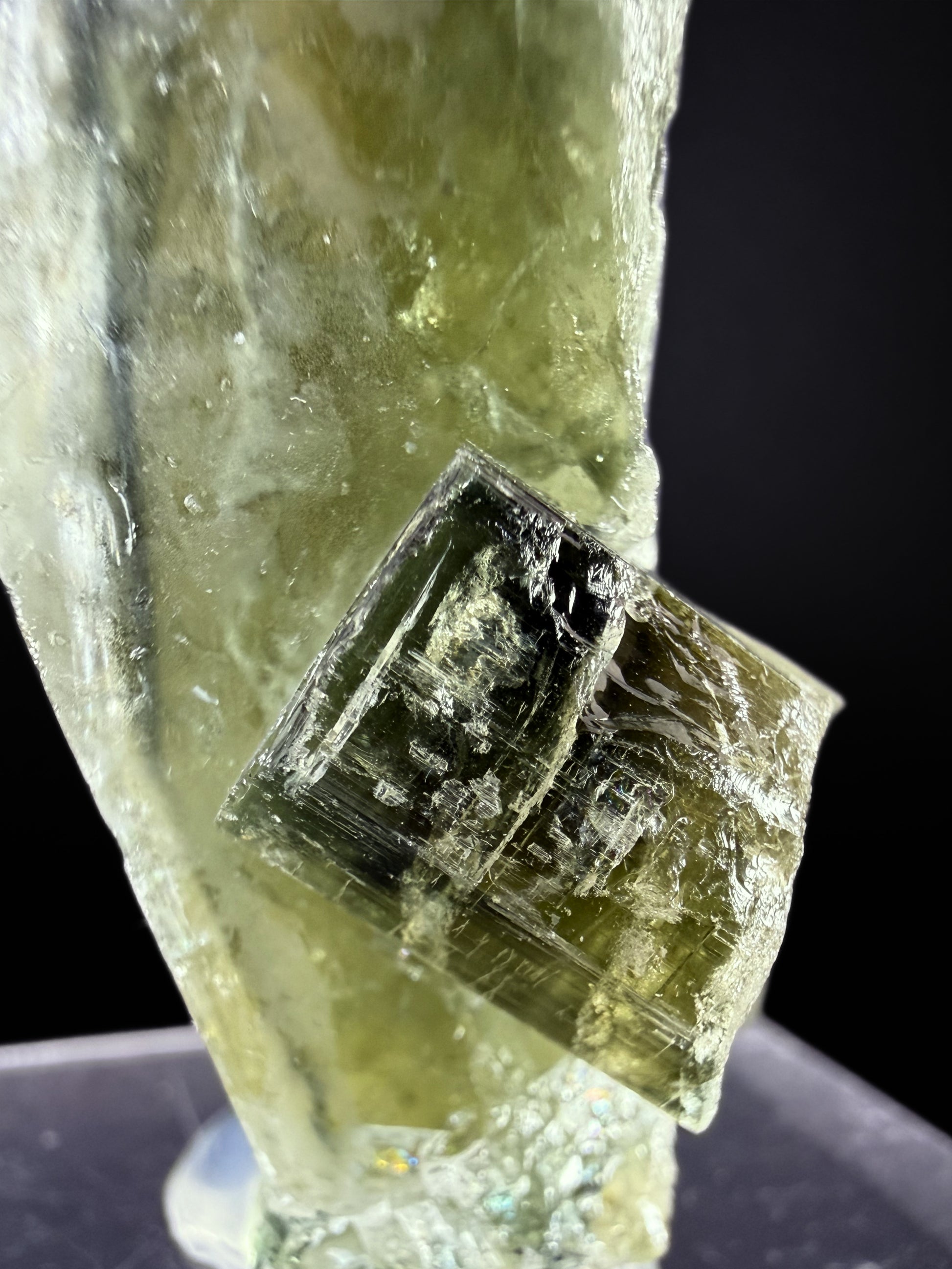 Fluorapatite