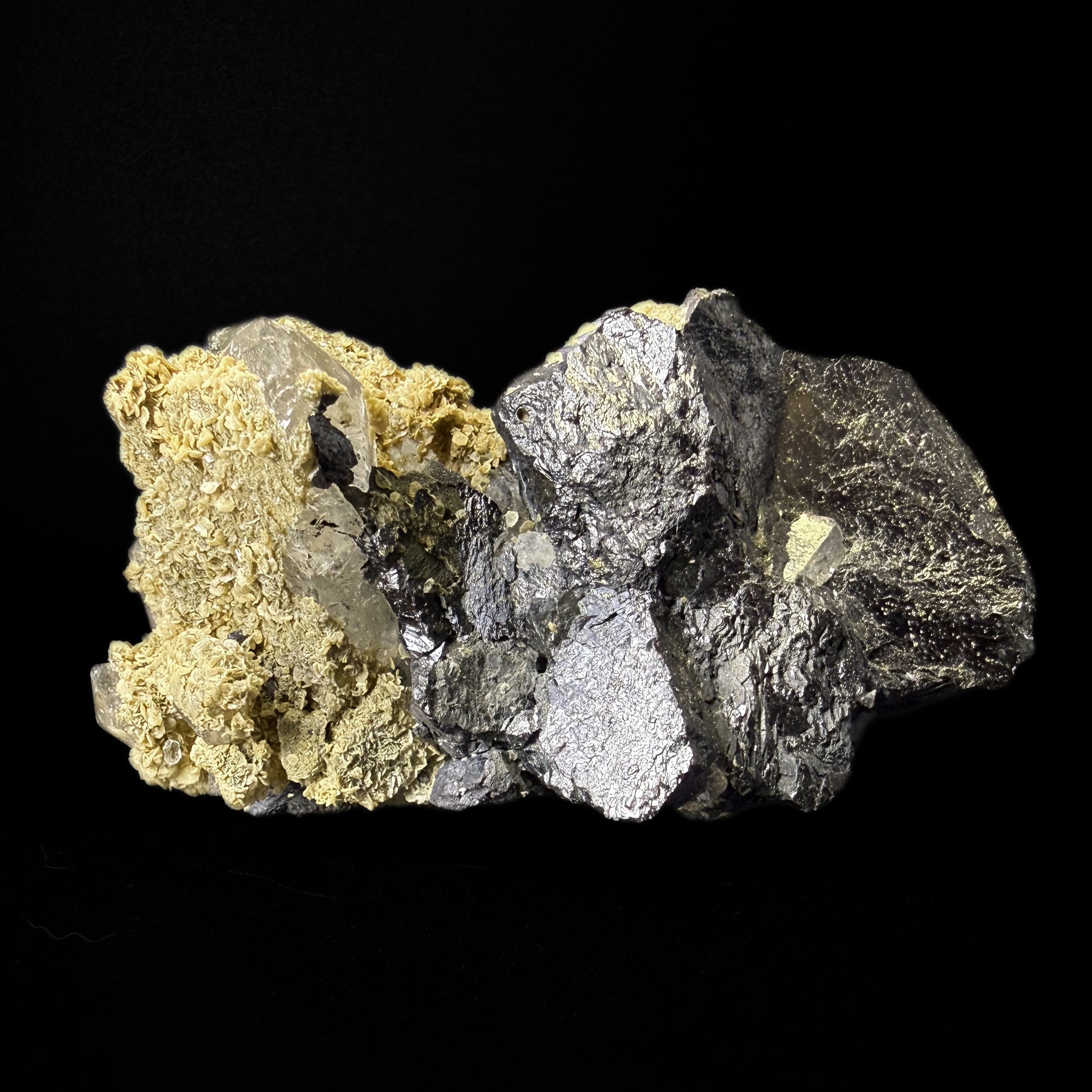 Apatite With Quartz