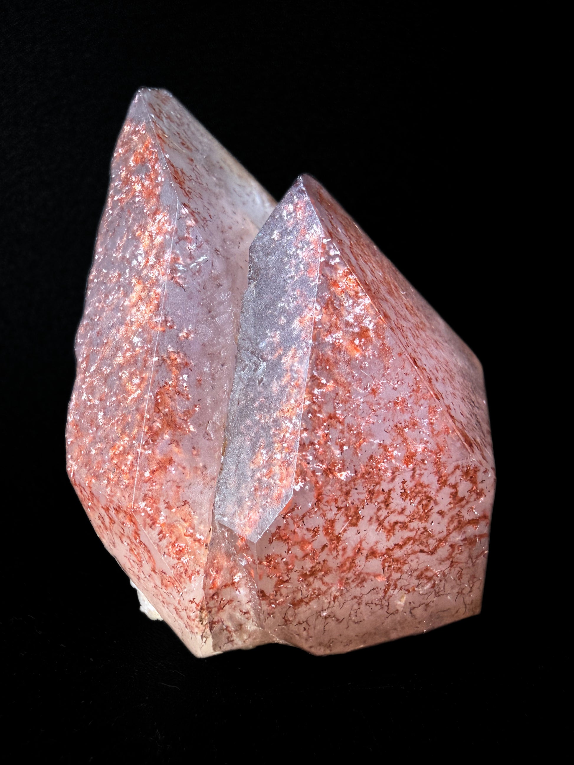 Quartz var. Amethyst with Hematite incl.