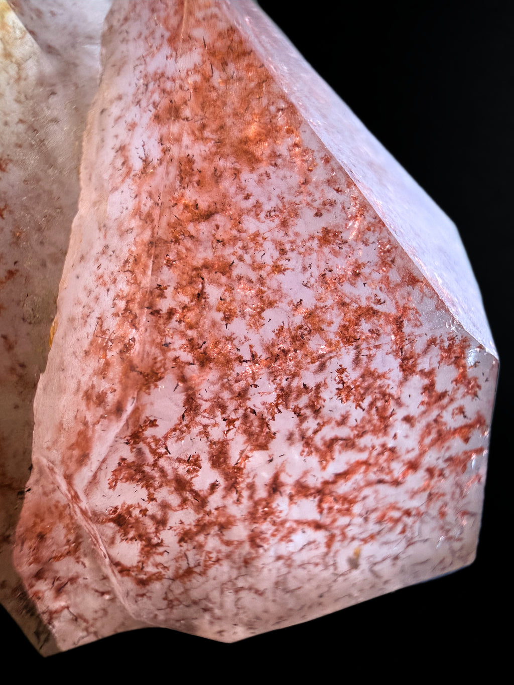 Quartz var. Amethyst with Hematite incl.