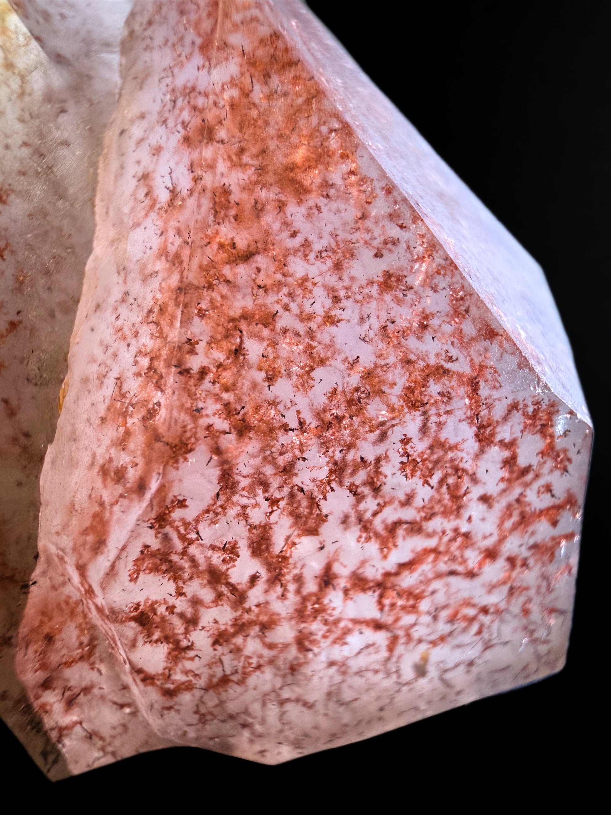 Quartz var. Amethyst with Hematite incl.