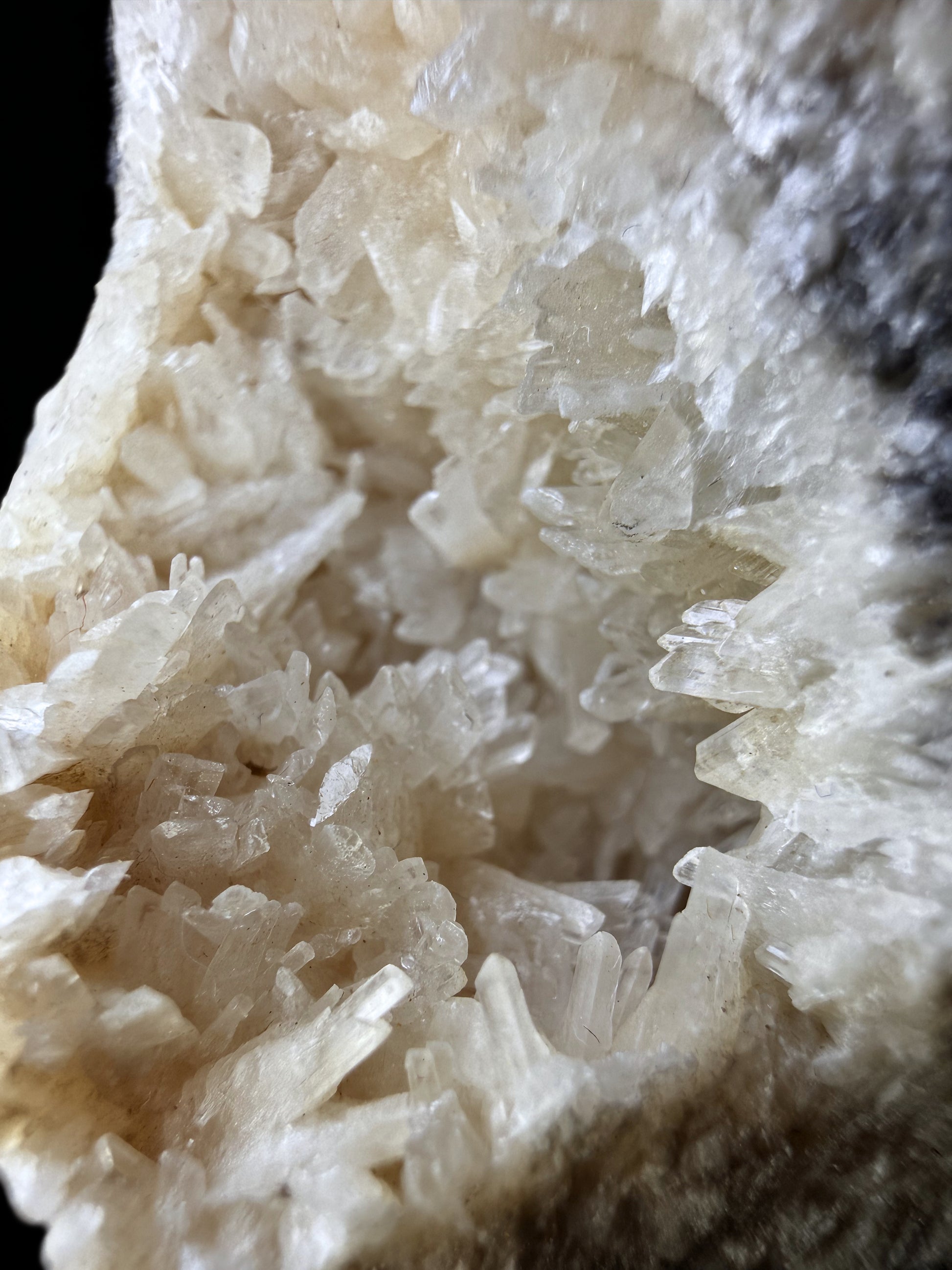 Barytocalcite