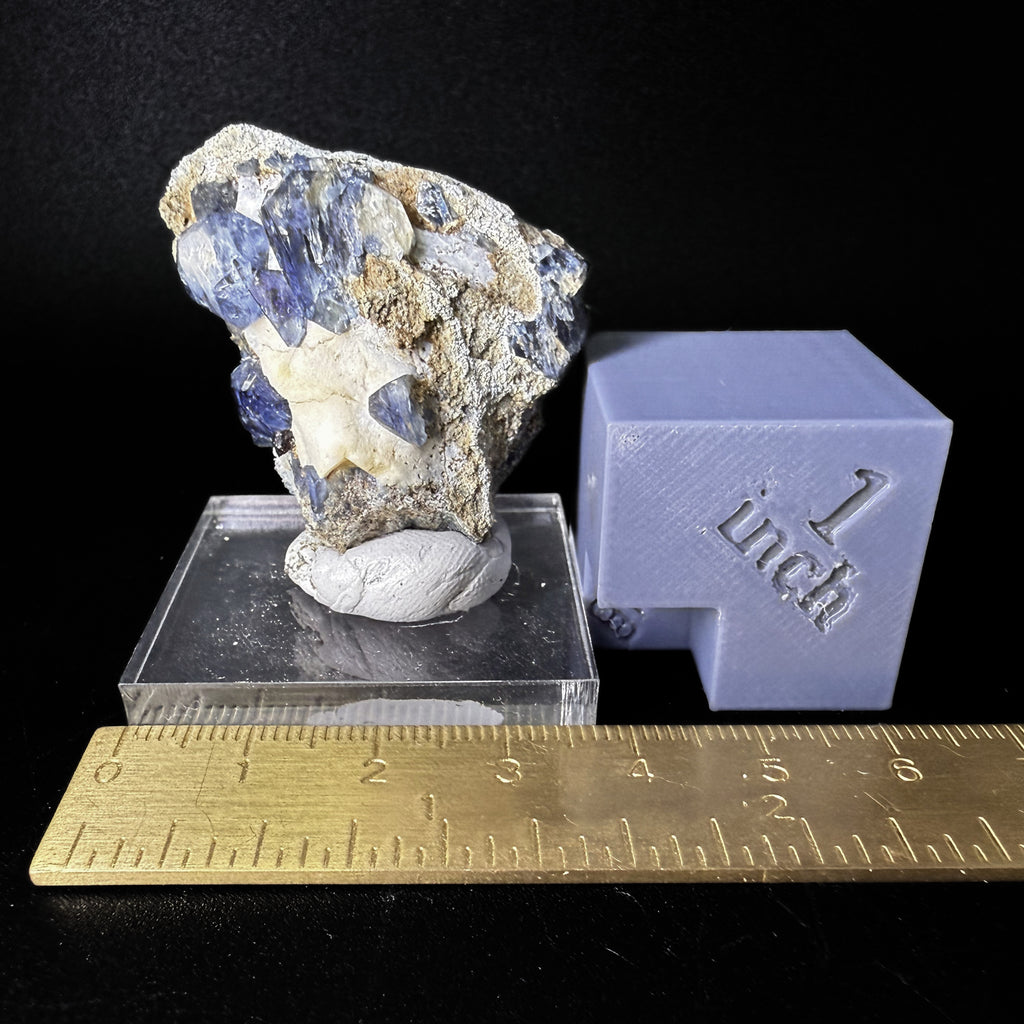 Benitoite with Neptunite & Joaquinite
