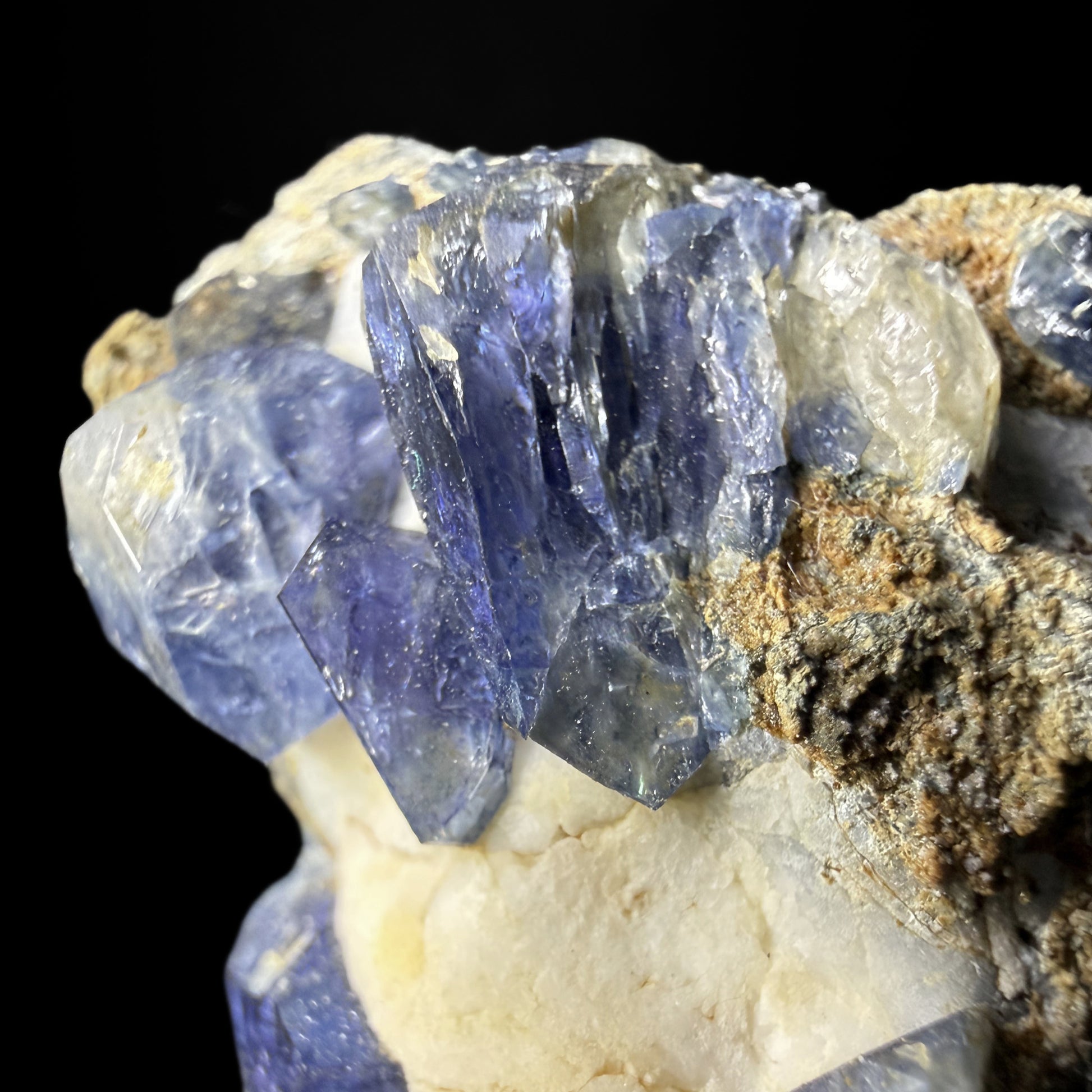 Benitoite with Neptunite & Joaquinite