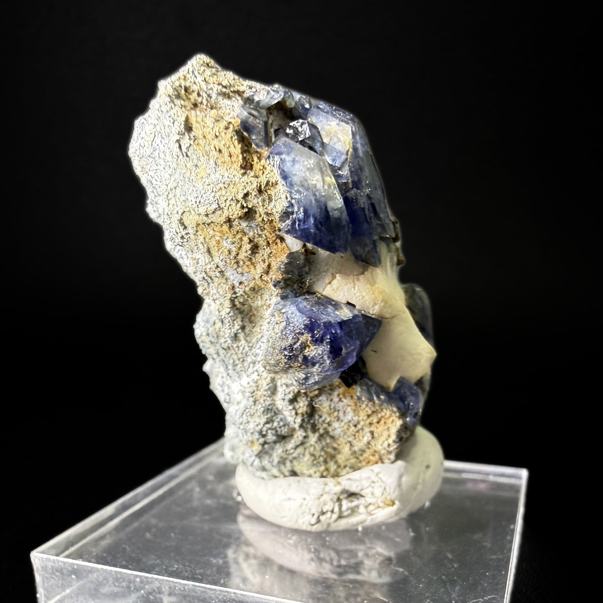 Benitoite with Neptunite & Joaquinite