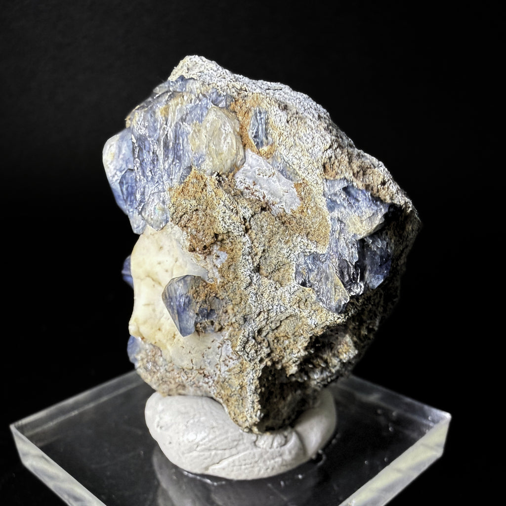 Benitoite with Neptunite & Joaquinite
