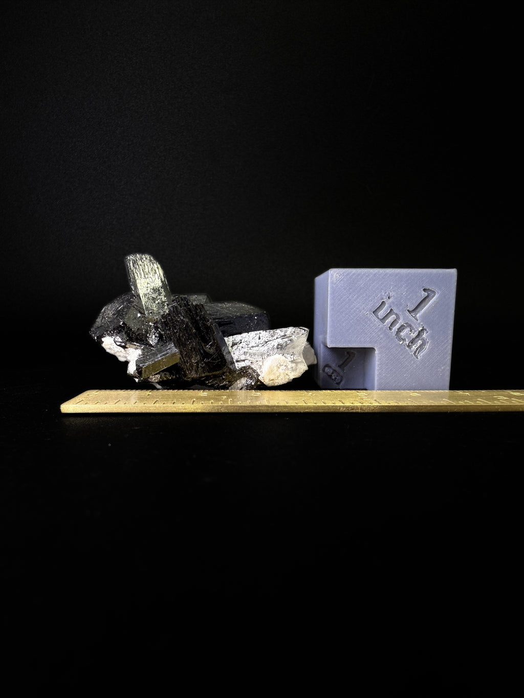 Schorl var. Tourmaline